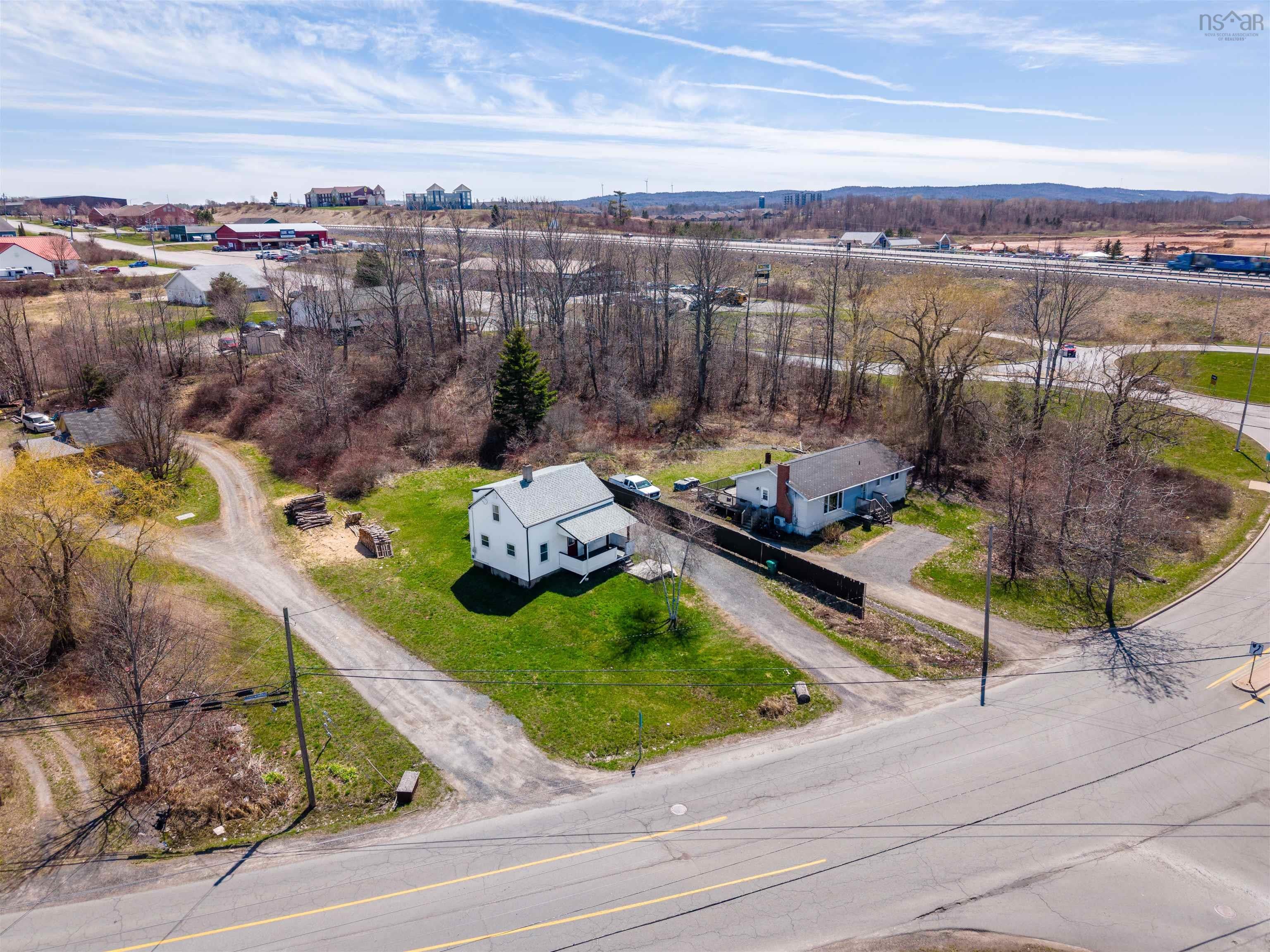 Move-in ready property feels fresh and inviting
