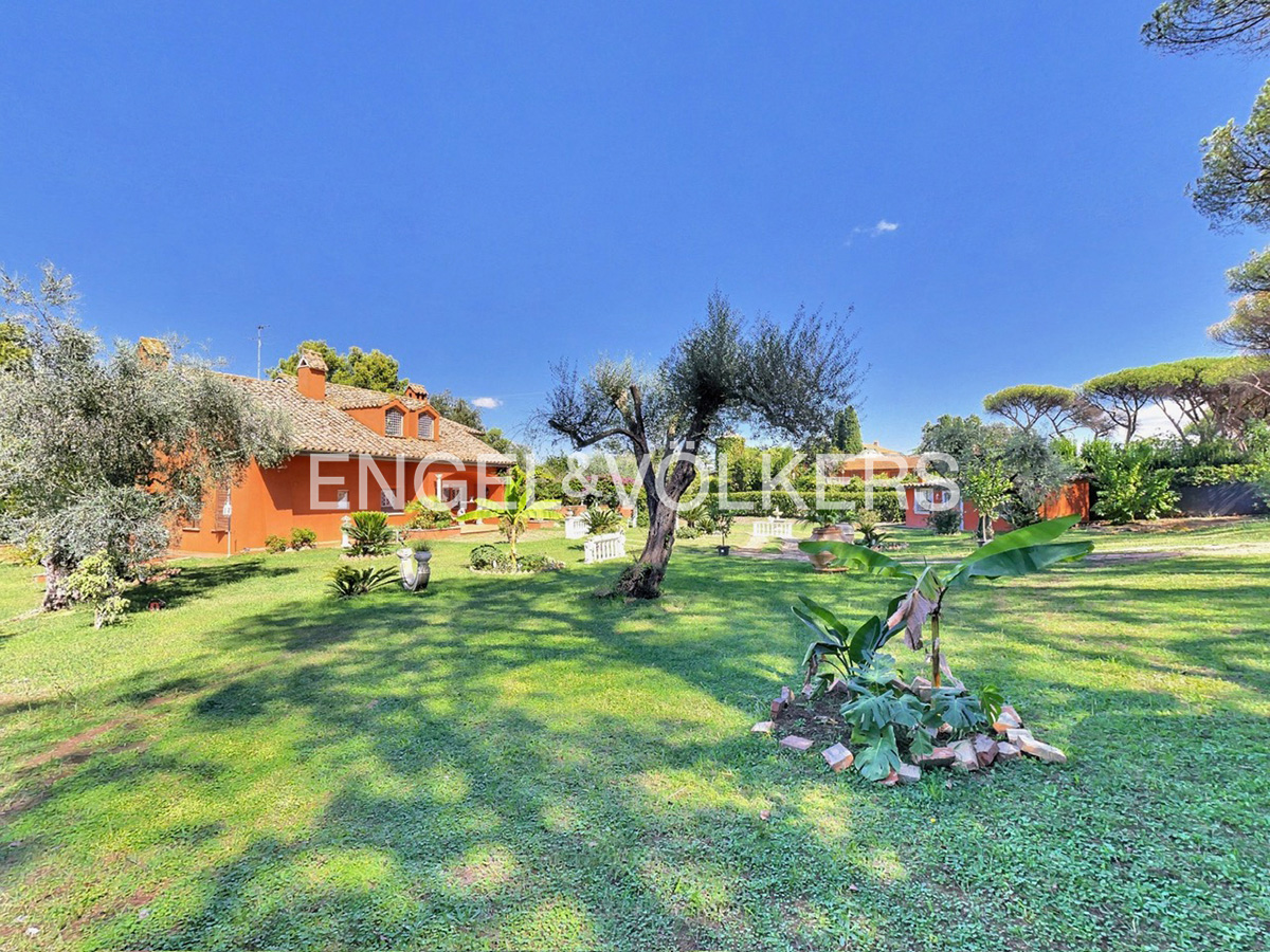 Prestigious estate in San Nicola: an exclusive country-chic farmstead