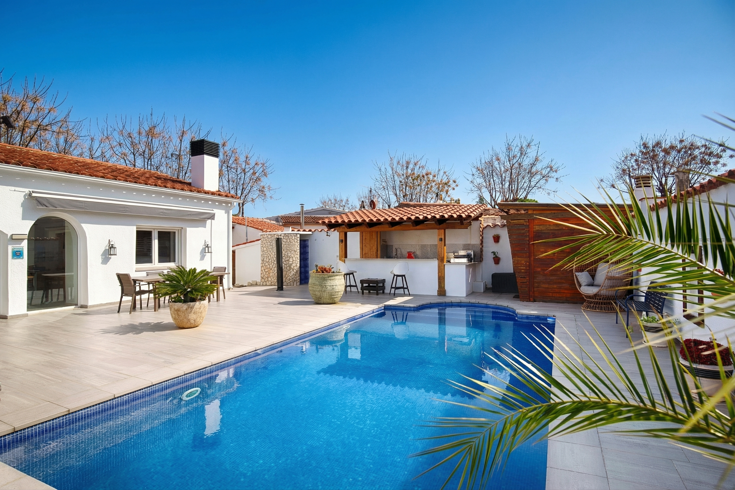 Encantadora casa d'una sola planta amb piscina i gran privacitat