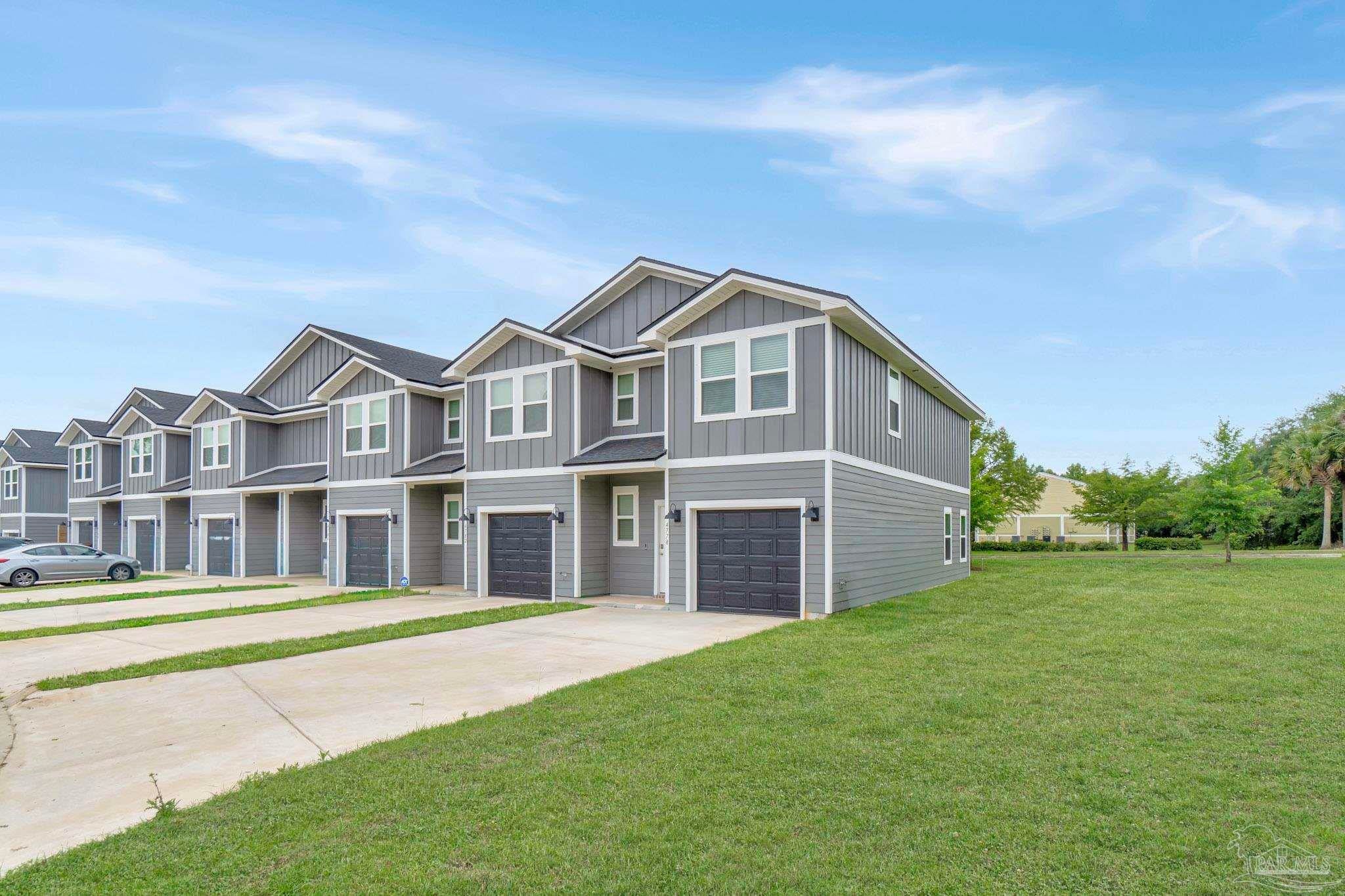 End Unit Living with Extra Space & Community Pool