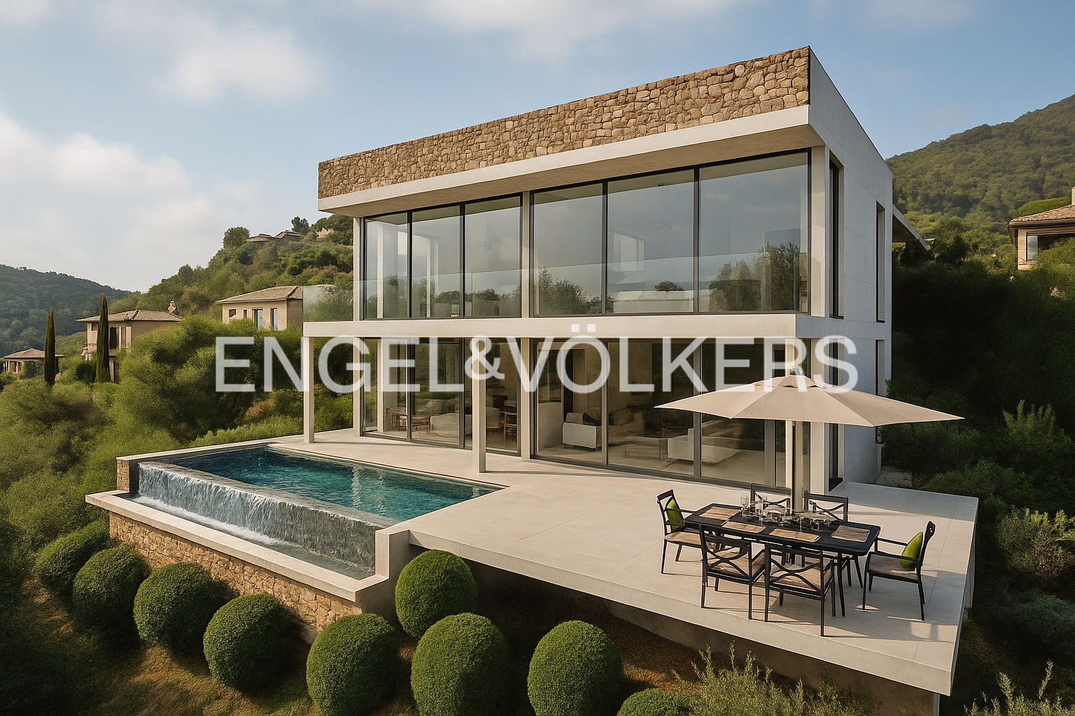 Villa de lujo con piscina y  vistas al mar