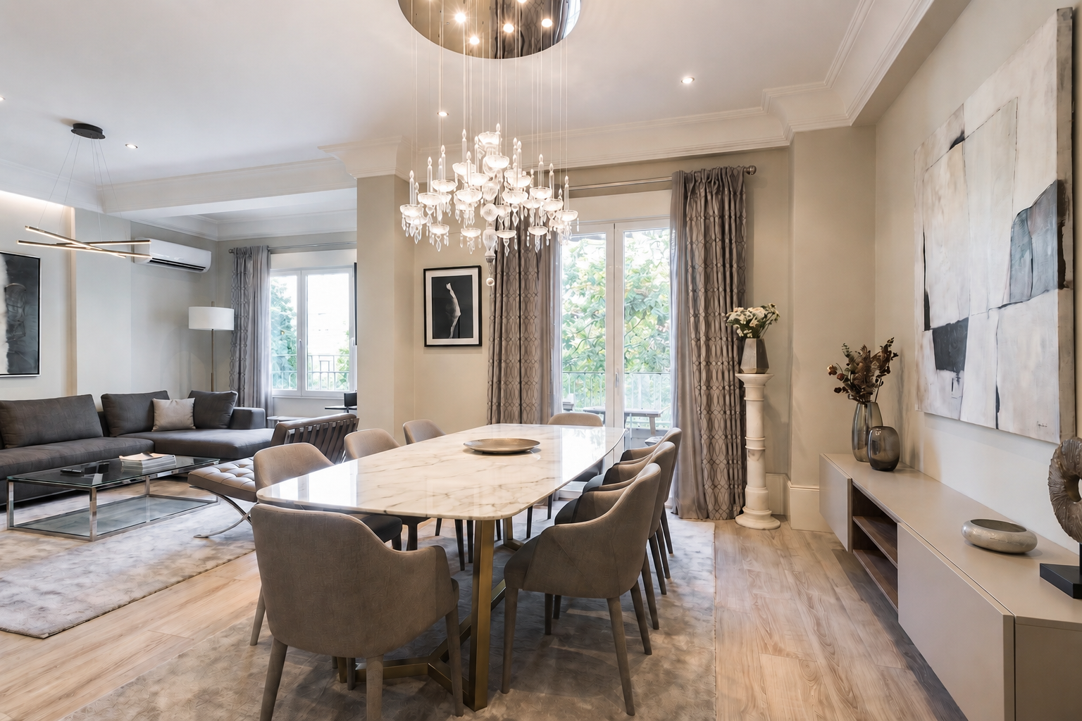 Exclusive, highly prestigious residence next to Retiro Park