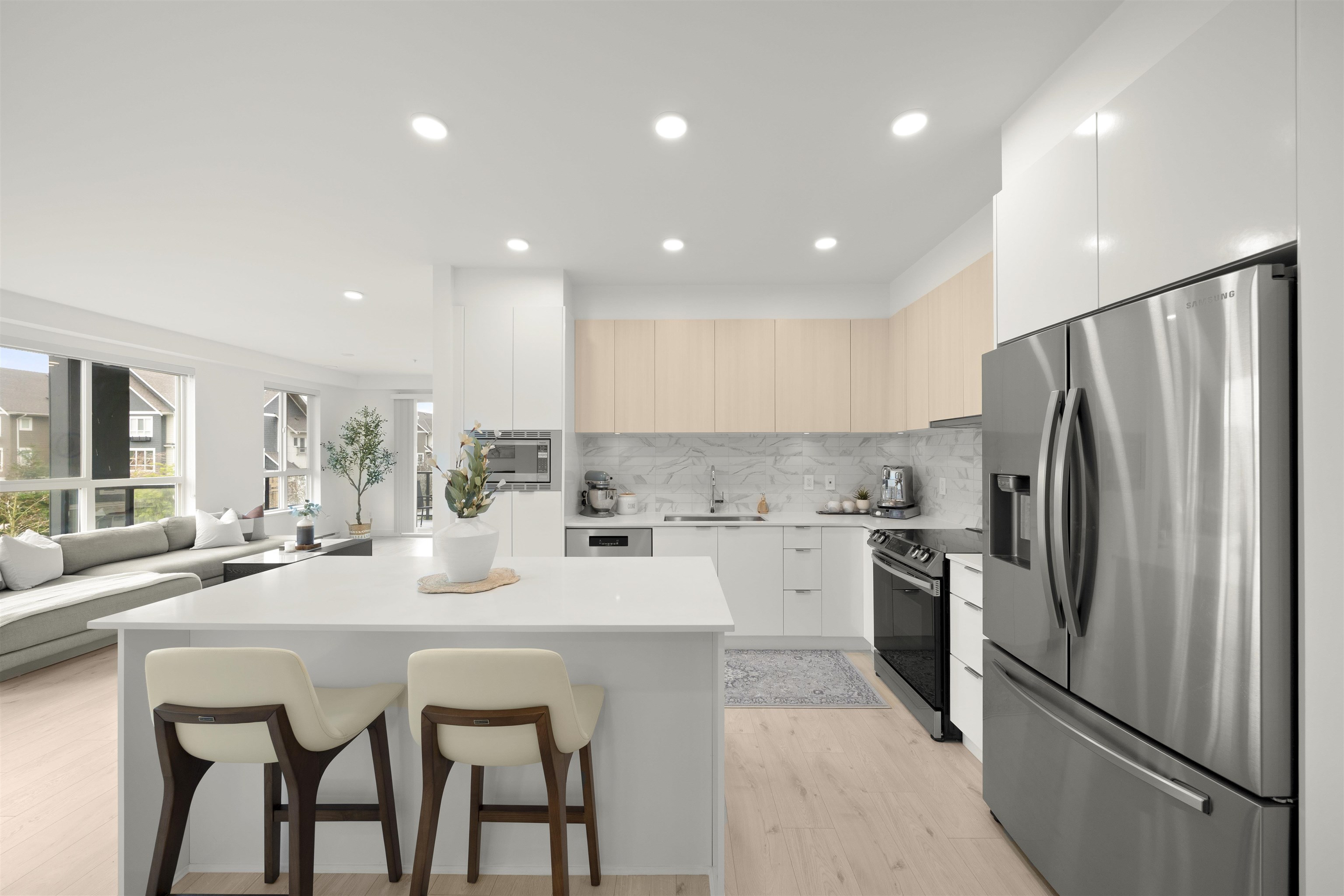 Corner Unit, Covered Balcony + Views!