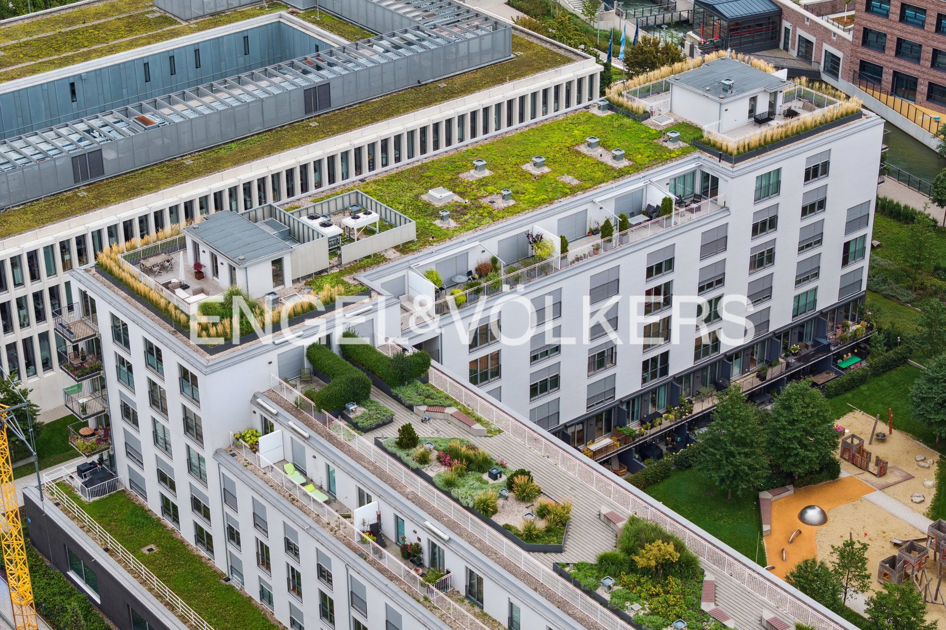 Like-new penthouse apartment in Munich-Au - bright & exclusive