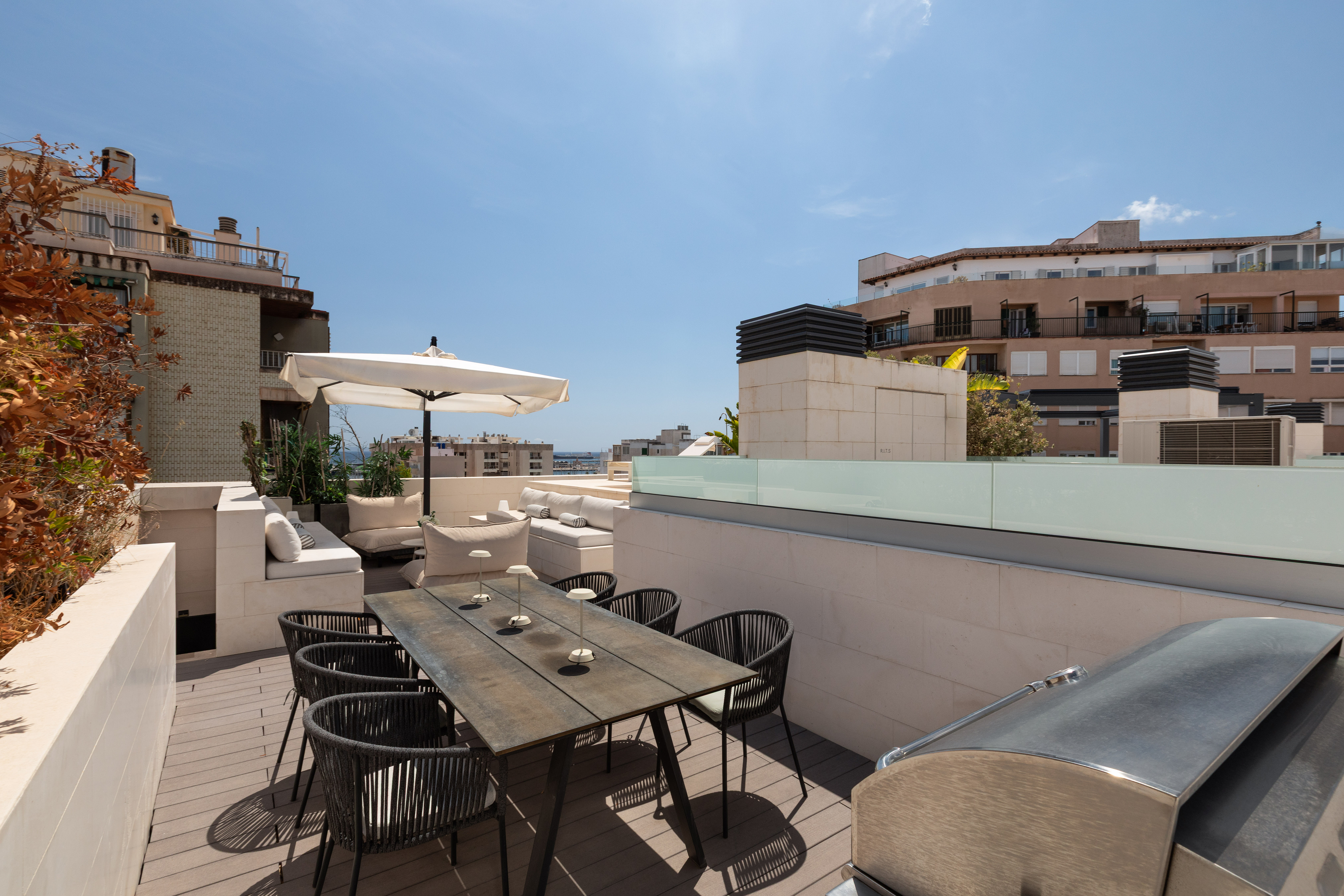 Beautiful Penthouse with Private Pool in Santa Catalina
