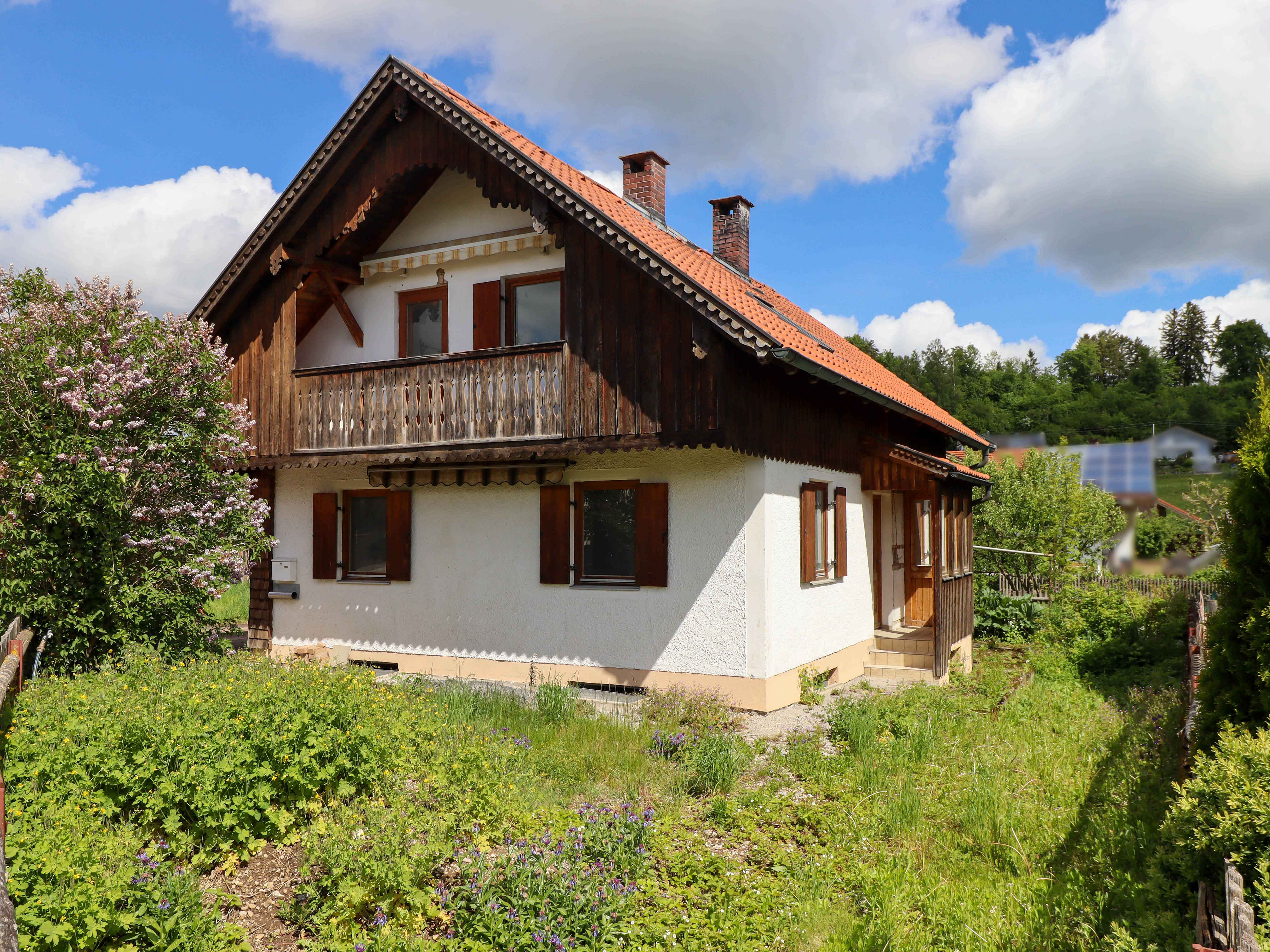 Kleines Einfamilienhaus zum Renovieren und Sanieren