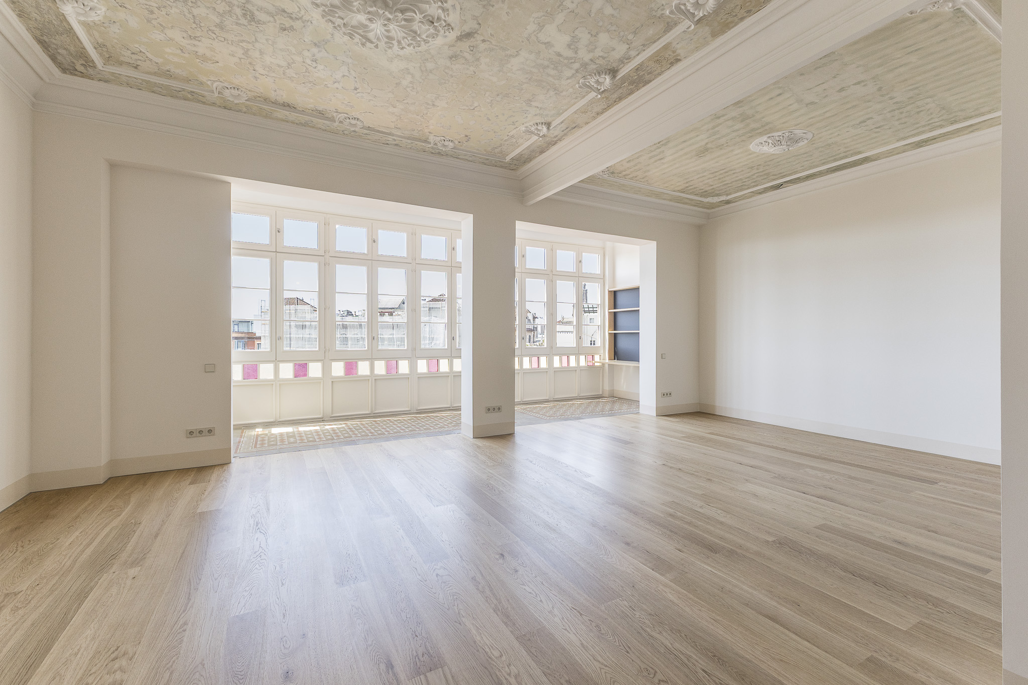 Exceptional renovated apartment in the heart of Barcelona