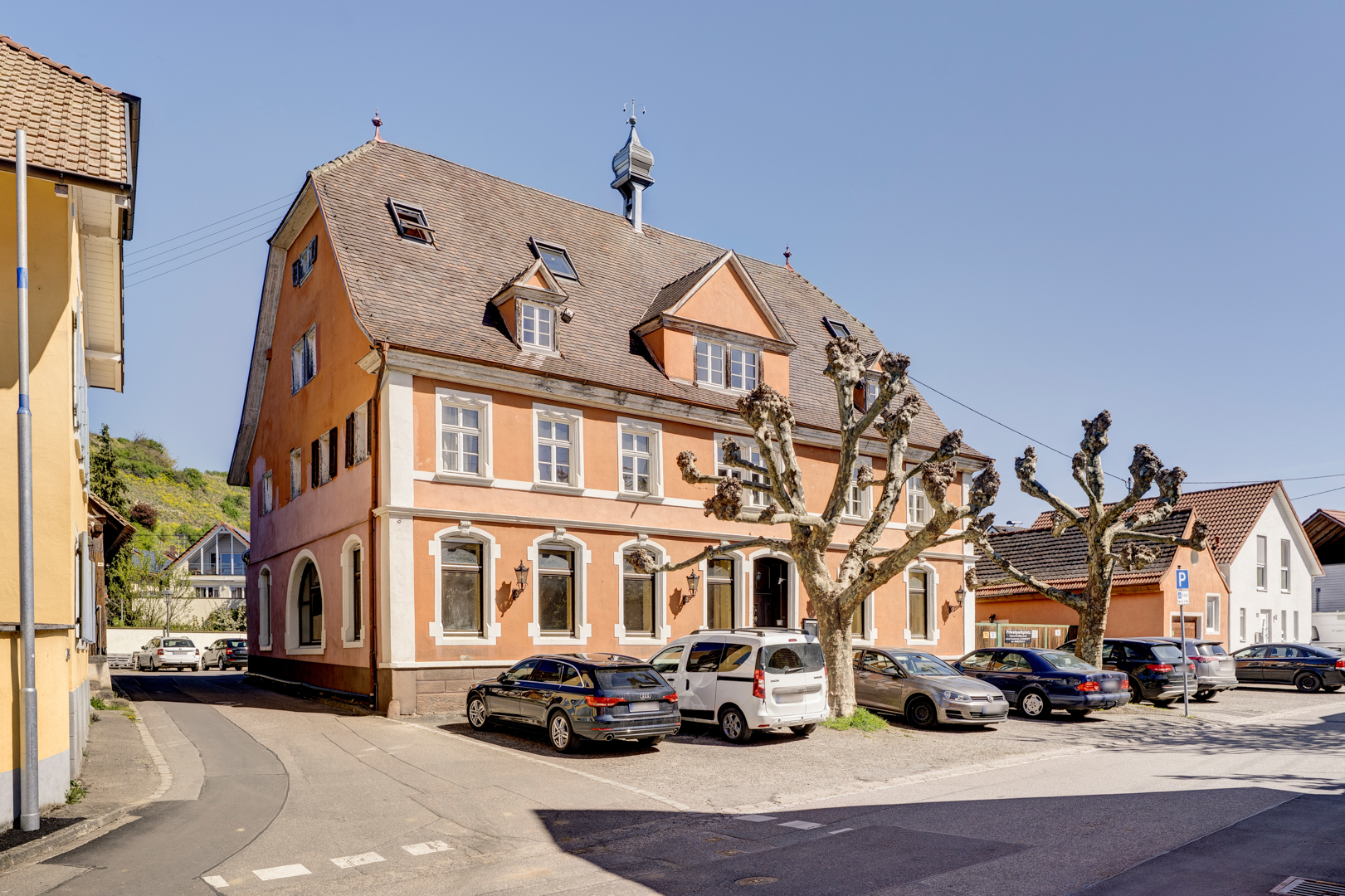 attraktives Wohn- und Geschäftshaus