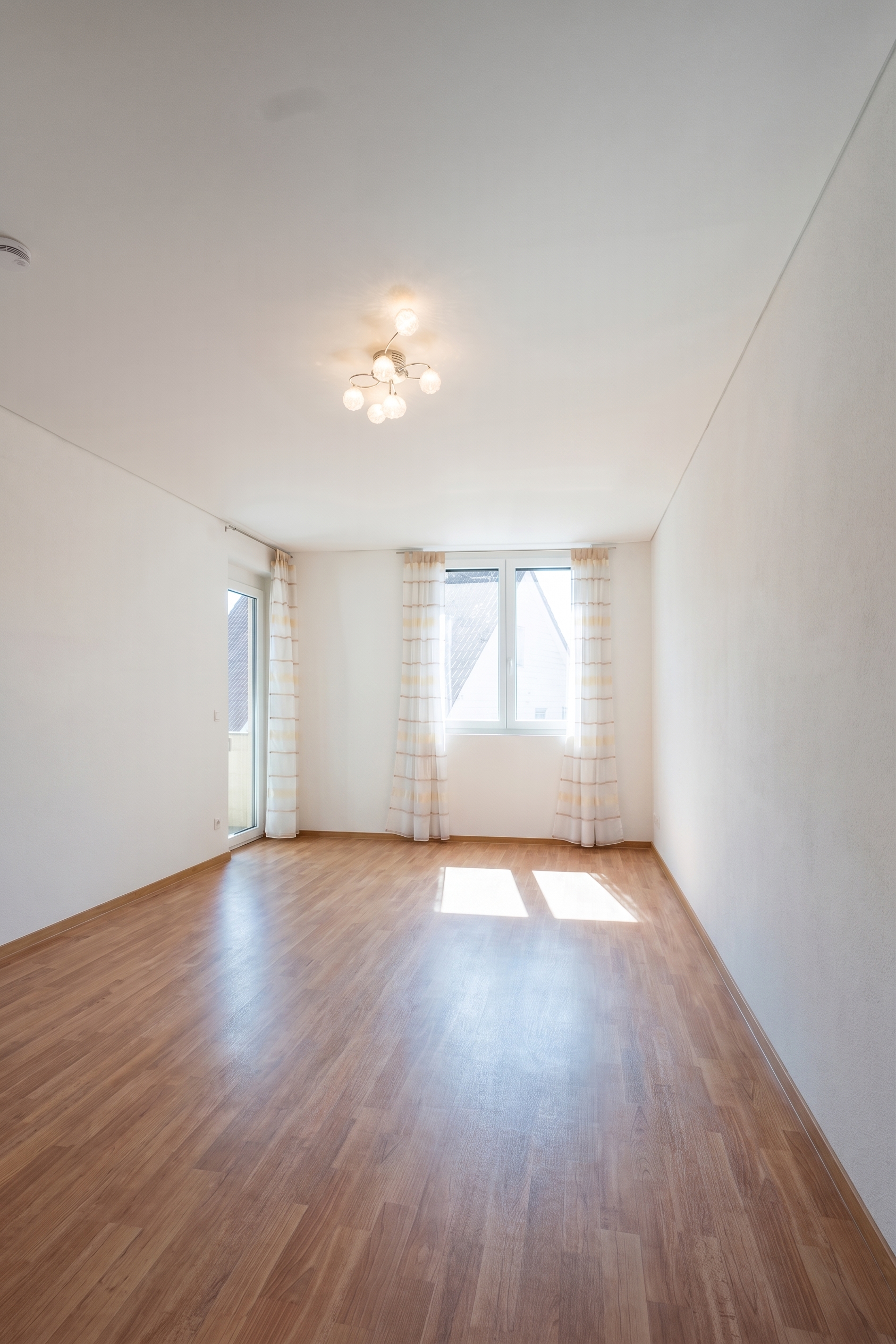 Modernes Zuhause mit Wohlfühlcharakter – 3-Zimmer-Wohnung für Paar oder kleine Familie [AI-modified]