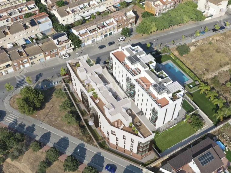 Magnífics pisos d'obra nova a Vilanova i la Geltrú