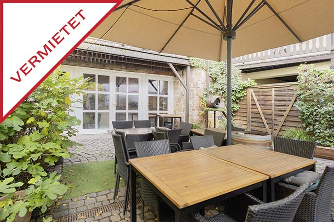 **VERMIETET**Historische Gastronomiefläche mit Außenbereich in begehrter Altstadtlage!