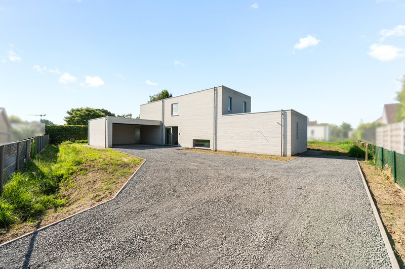 Exclusive new villa on a 1,276 m² plot