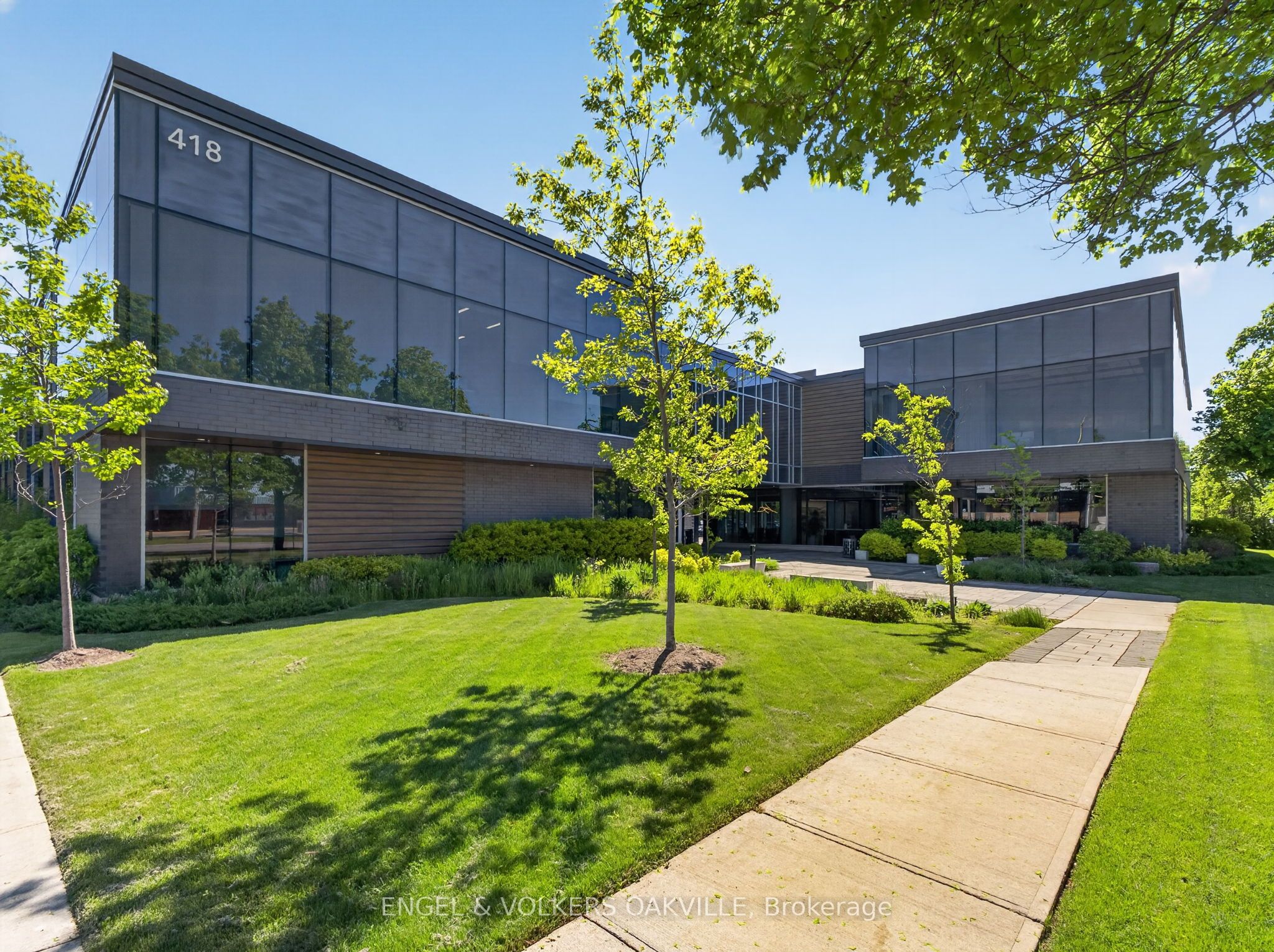 Turn Key Luxury Office Space at Prestigious IQ Centre