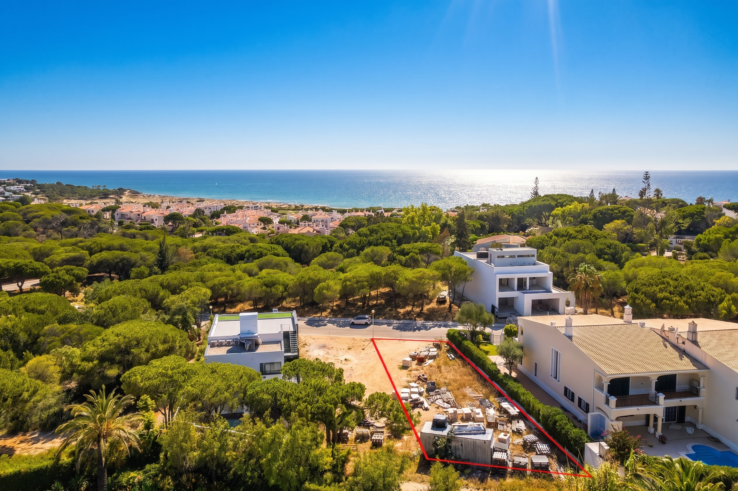 Urban Plot Vale do Lobo Beach