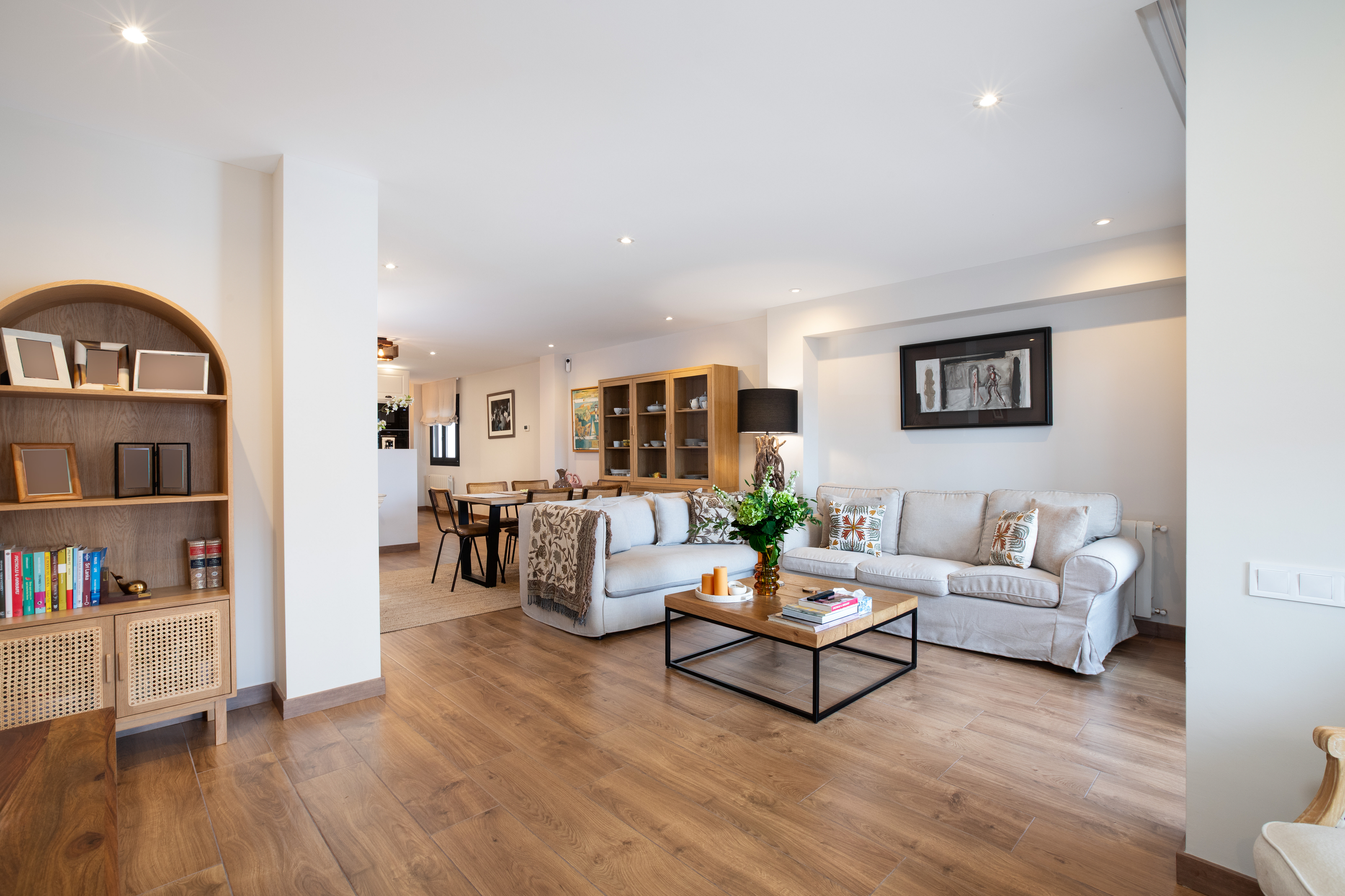 A magnificent, refurbished flat in Santa Catalina