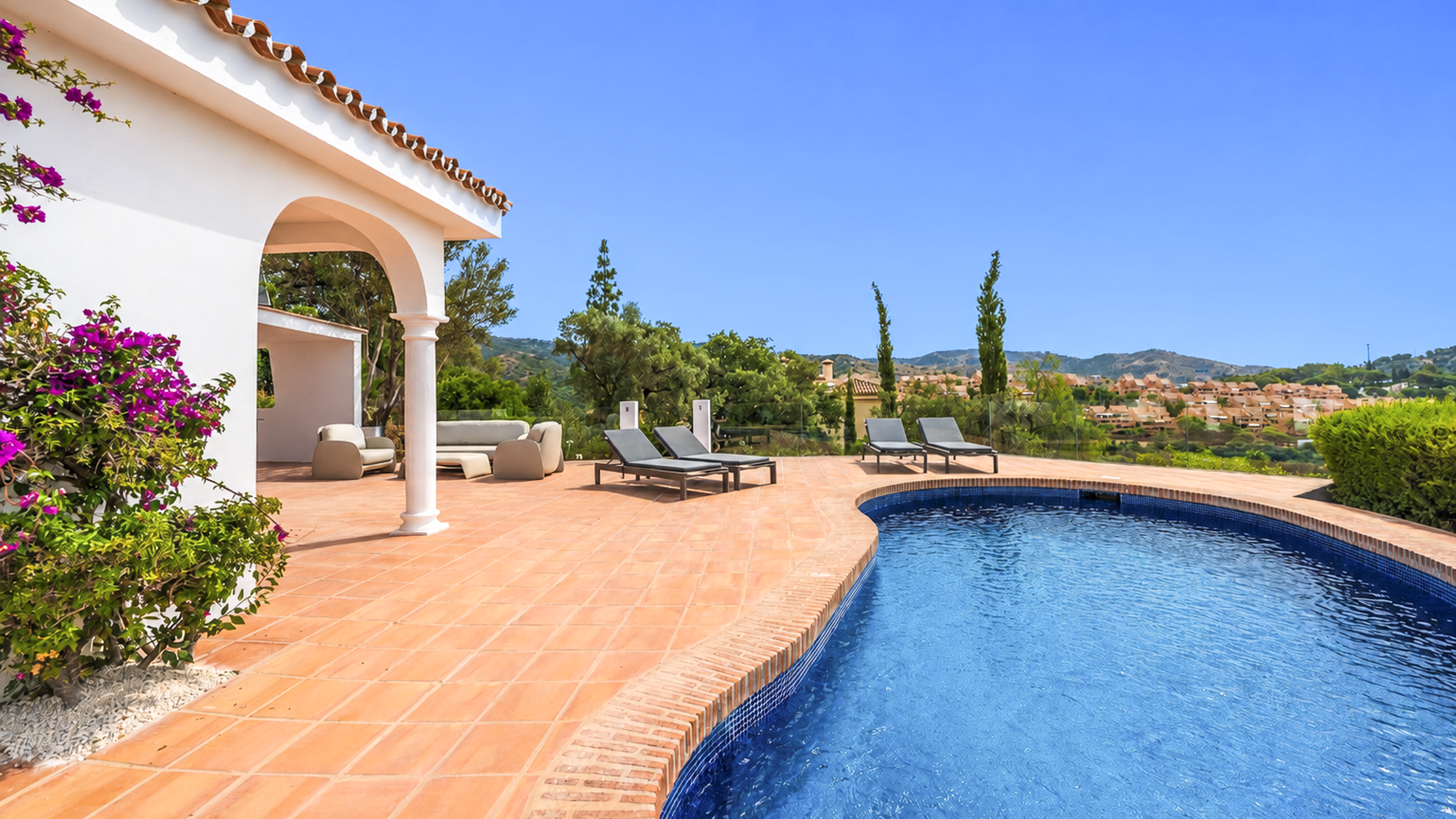 Encantadora villa andaluza con vistas al mar