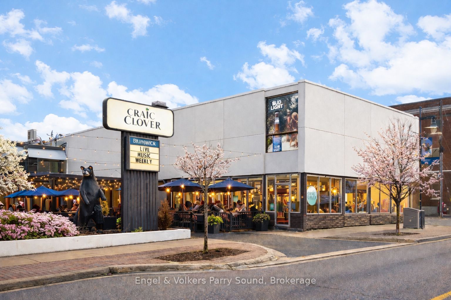 Exceptional Hospitality Investment in Downtown Parry Sound