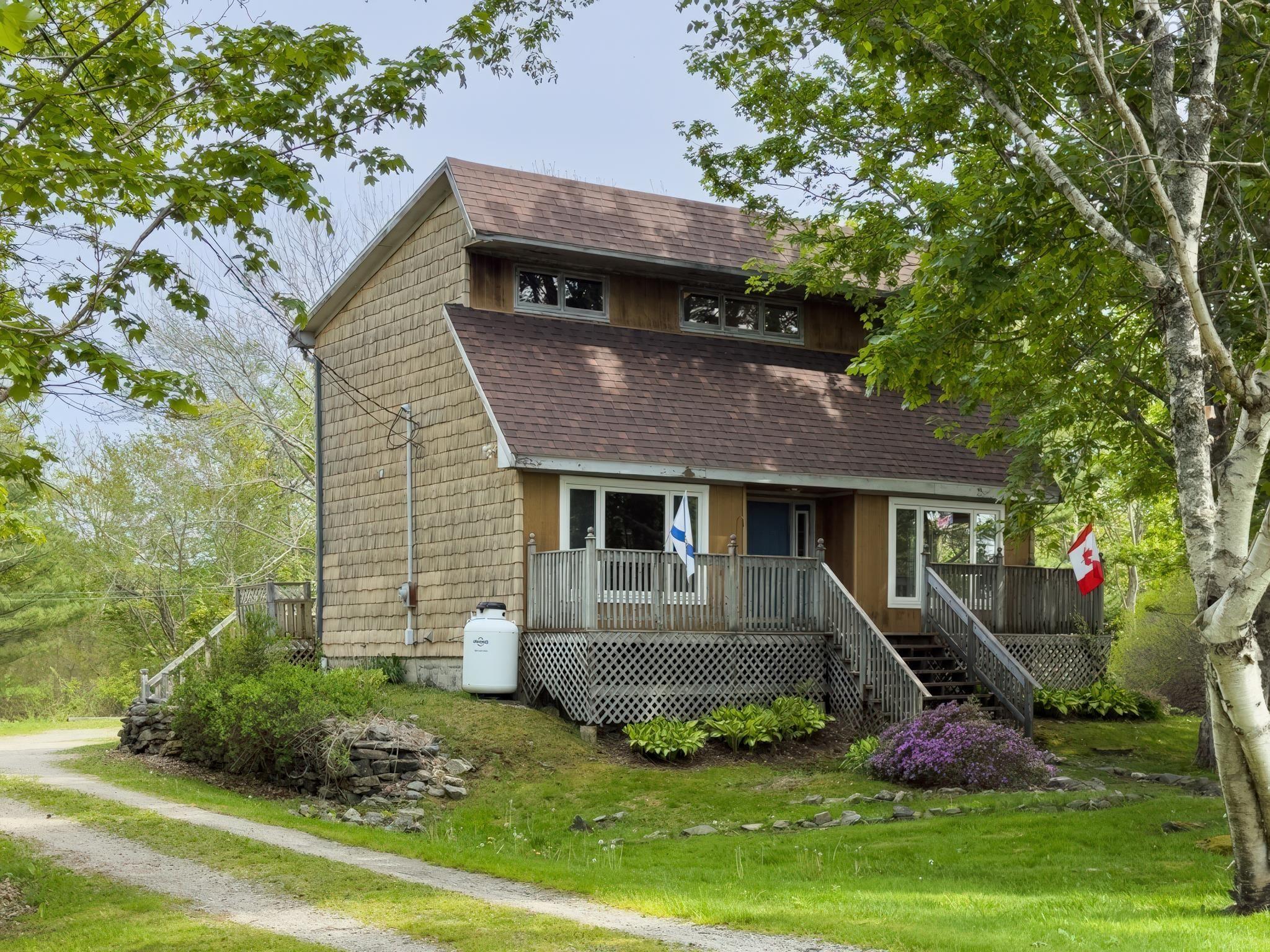 Peaceful Country Setting on Private 1.8 Acre Treed Lot