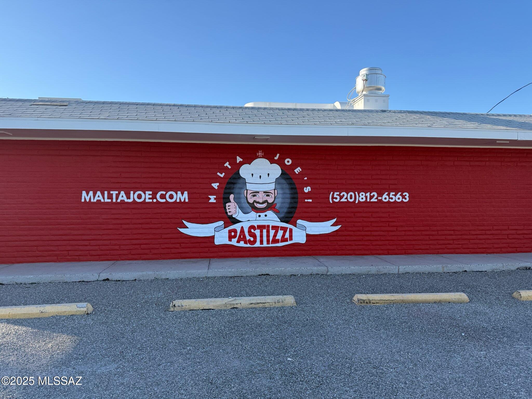 Fully renovated 1,860 SF commercial building