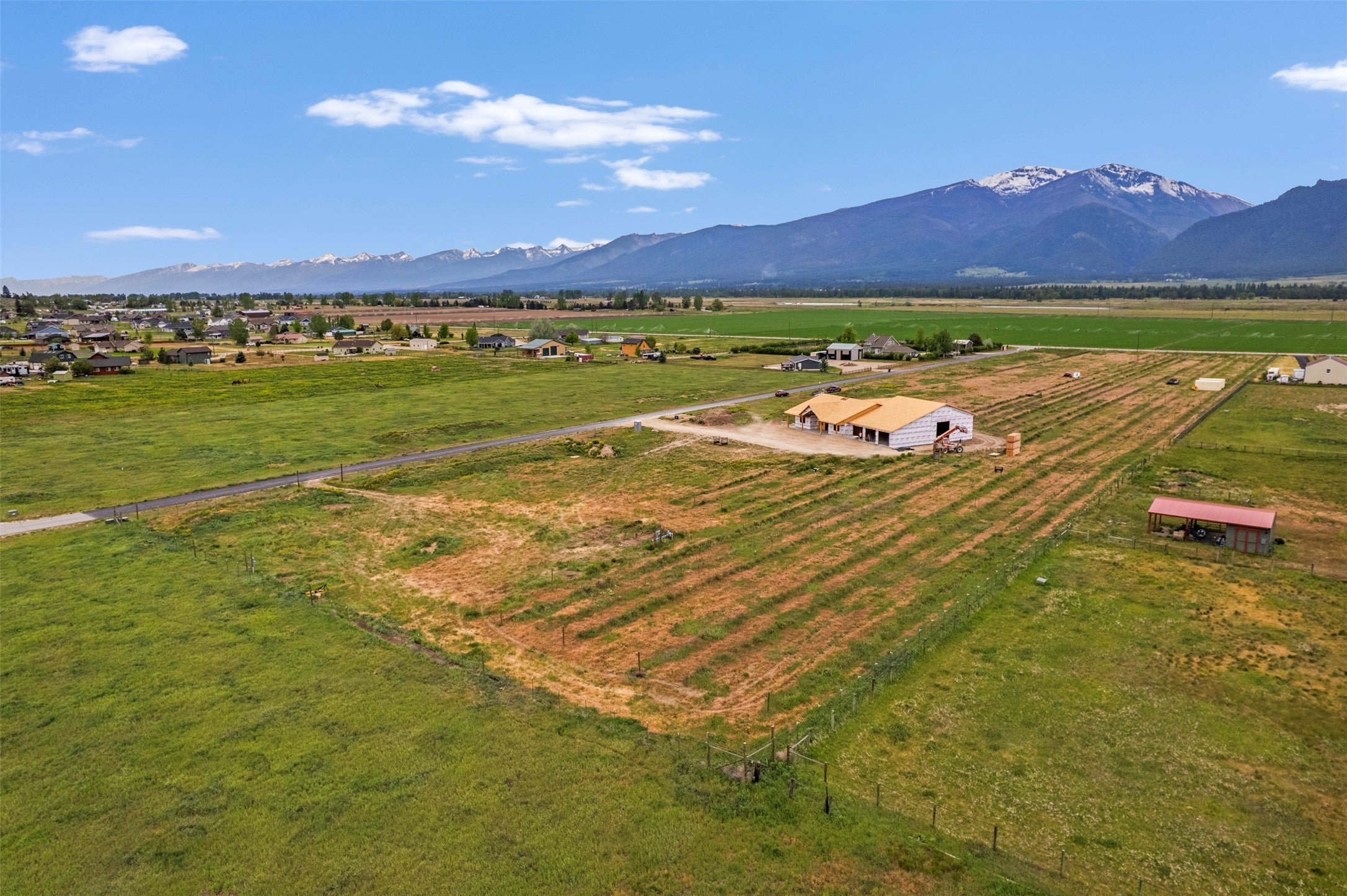 Ready-to-Build Parcel with Panoramic Views