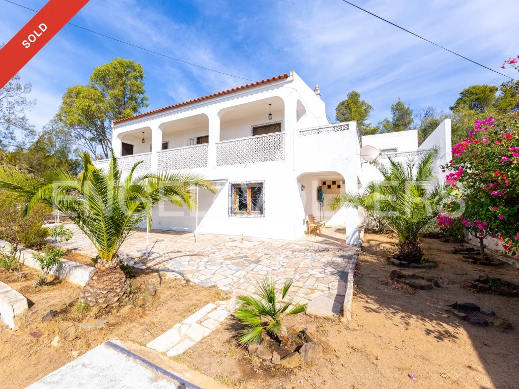 Traditional house with sea view in Castro Marim