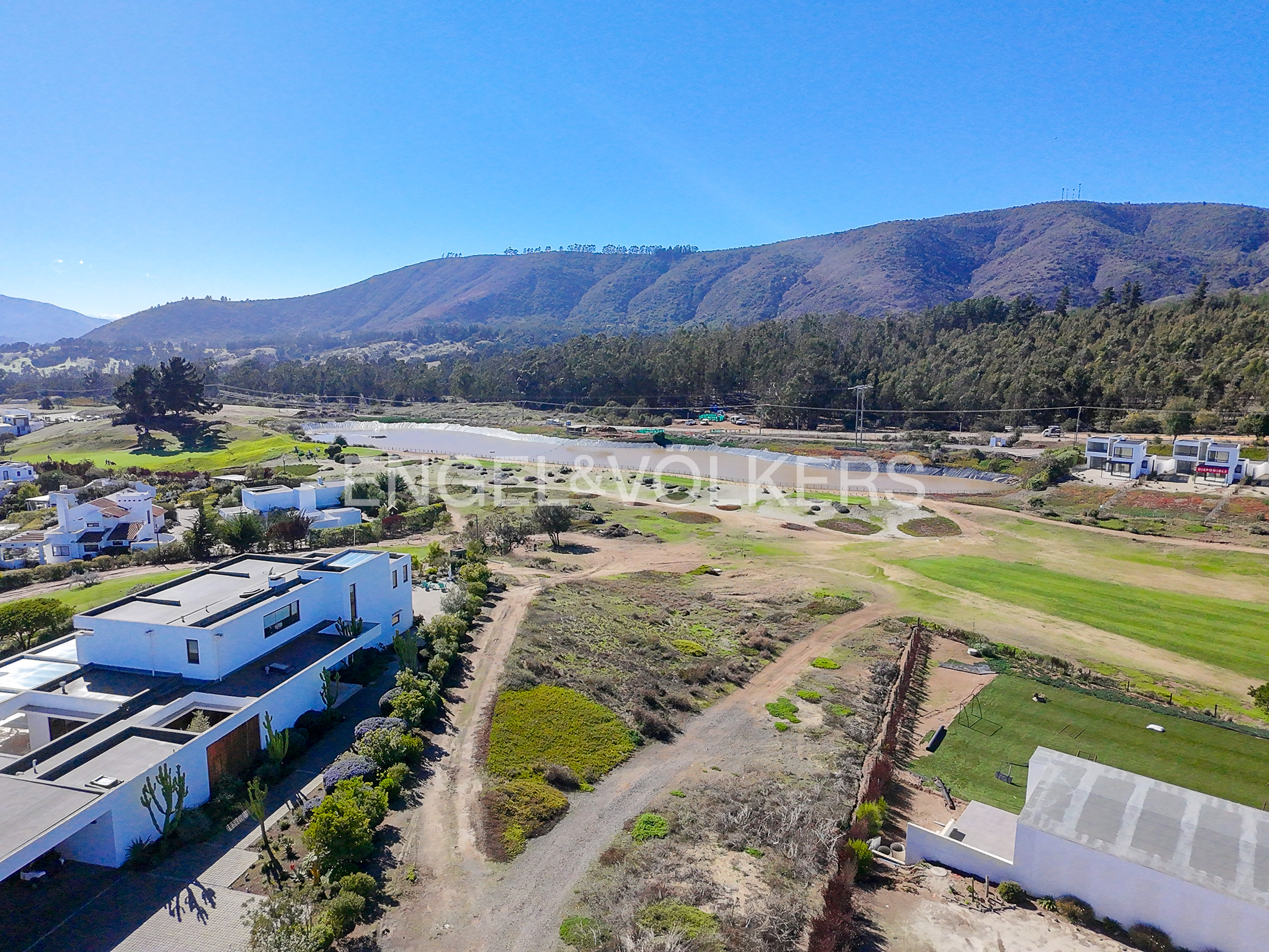Sitio borde de cancha Marbella