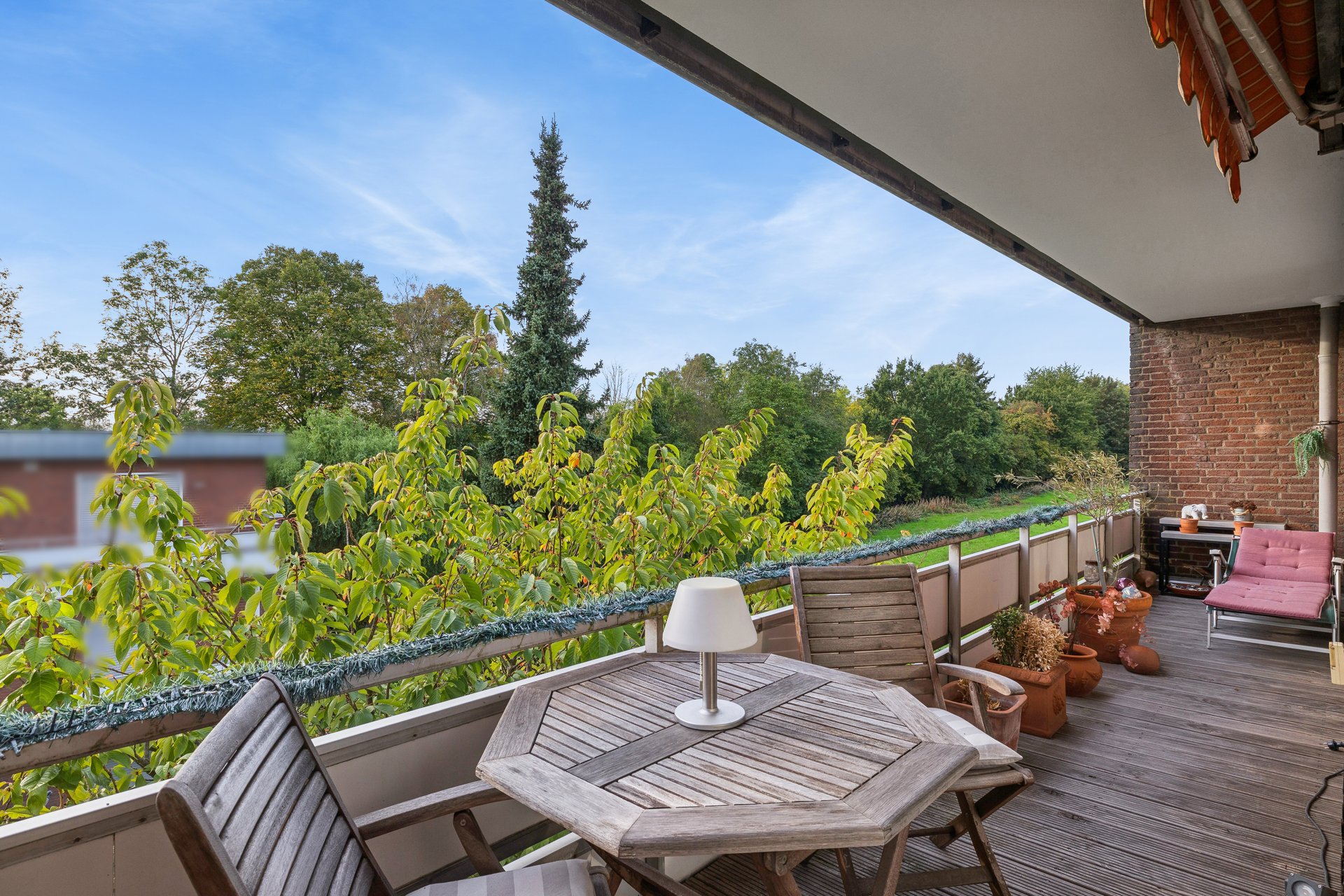 Licht, Raum & drei Balkone – großzügige Eigentumswohnung in Bergerhausen