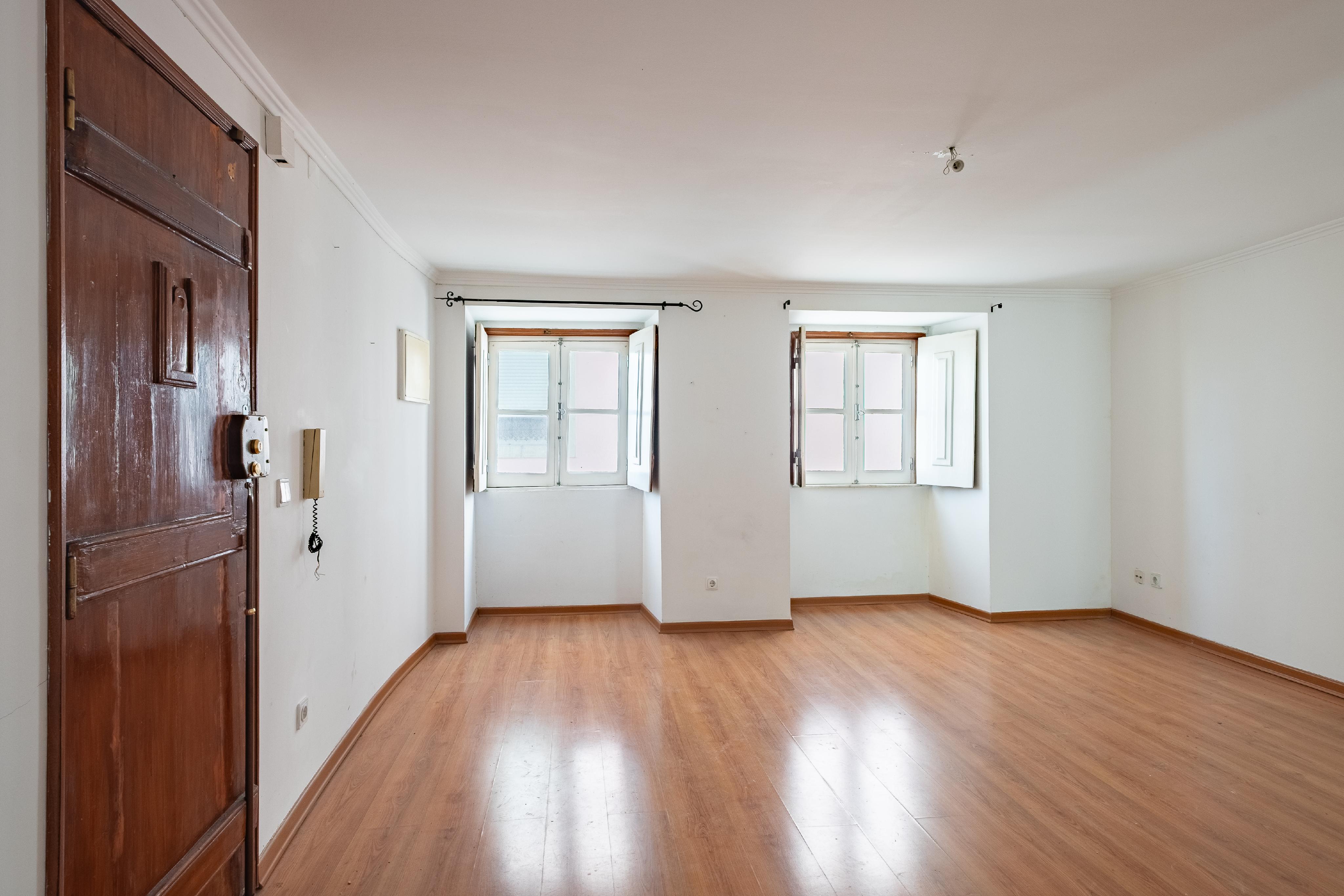 2-bedroom Apartment in Graça