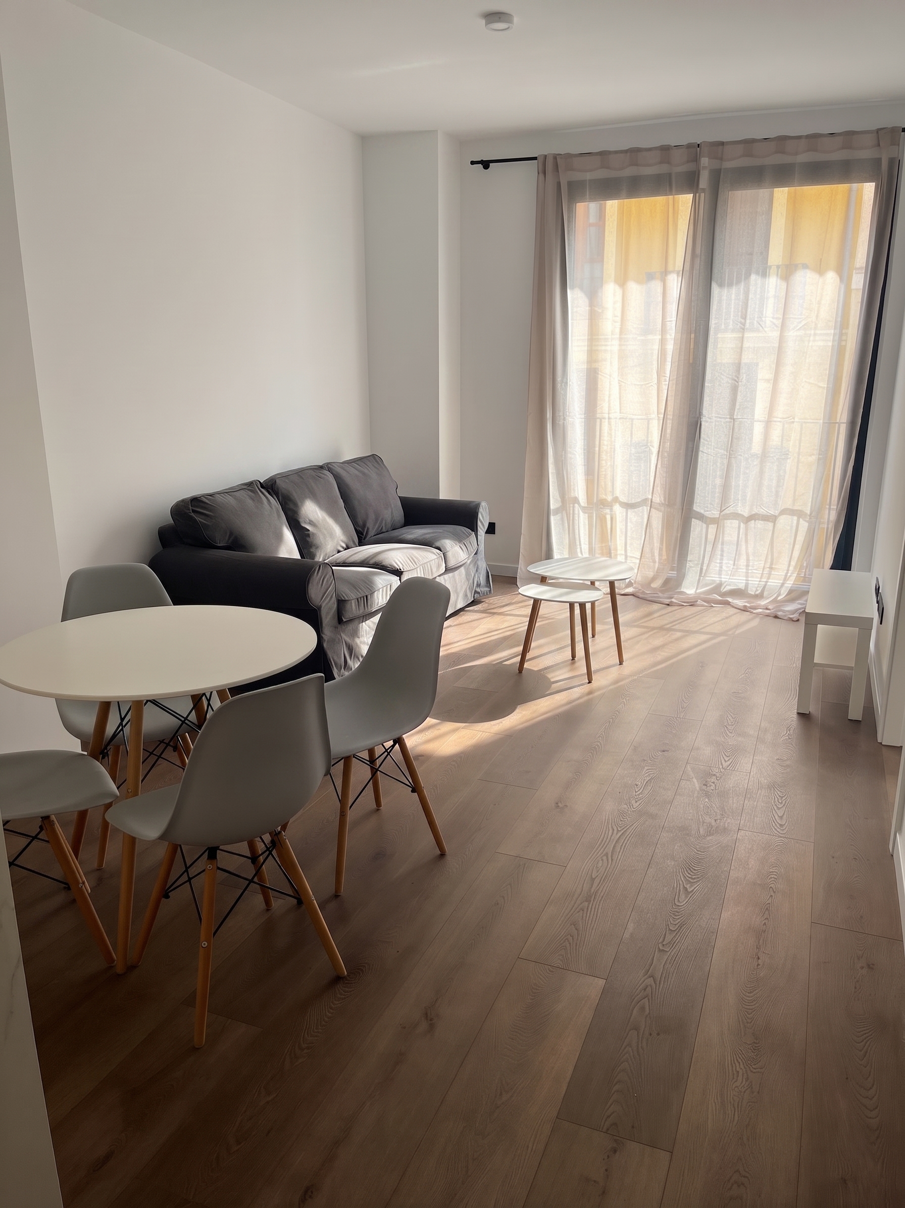 Modern 60 m² newly built apartment, available to move in immediately.
