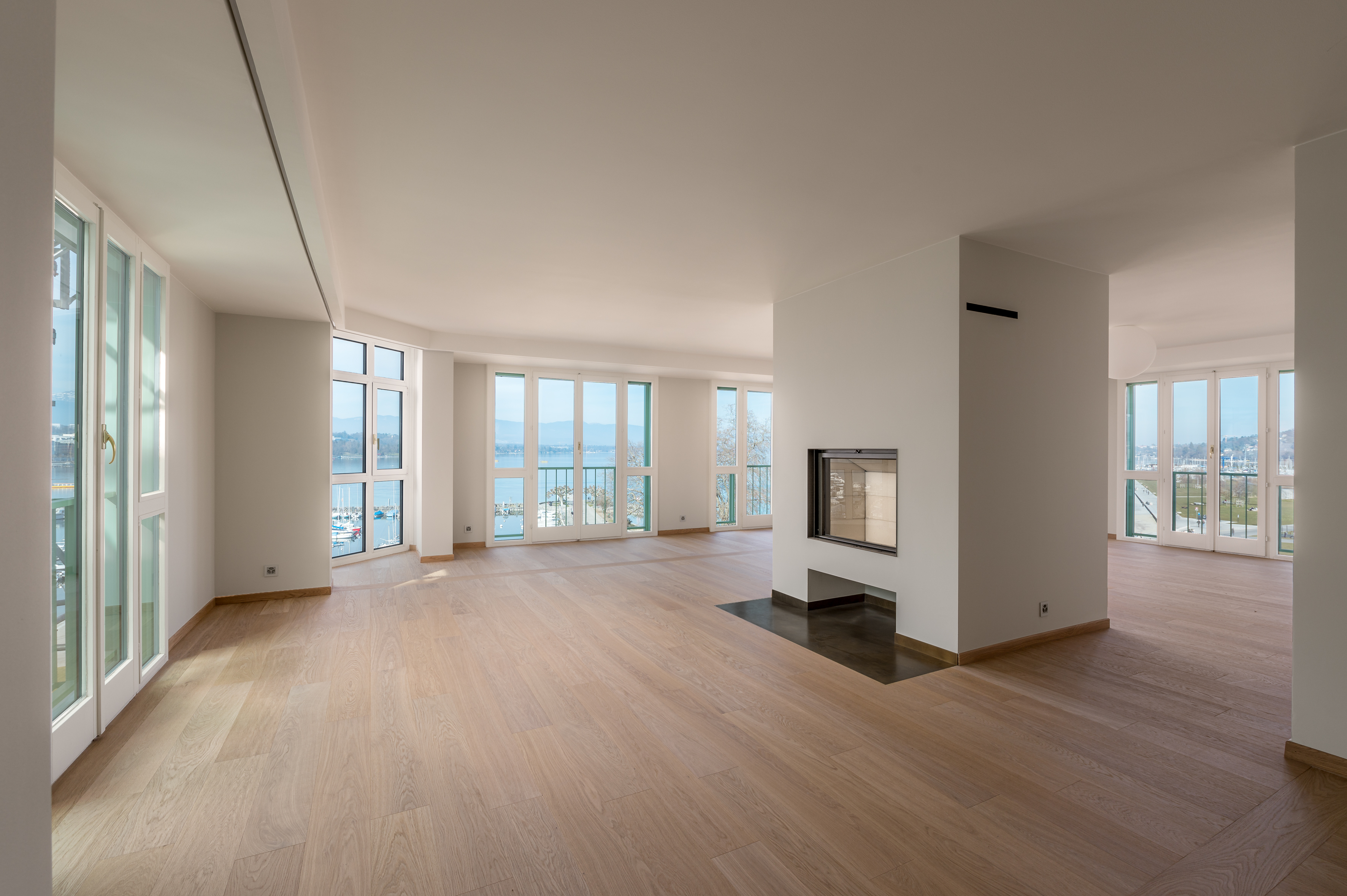 Appartement d'exception sur les Quais avec vue panoramique sur le lac