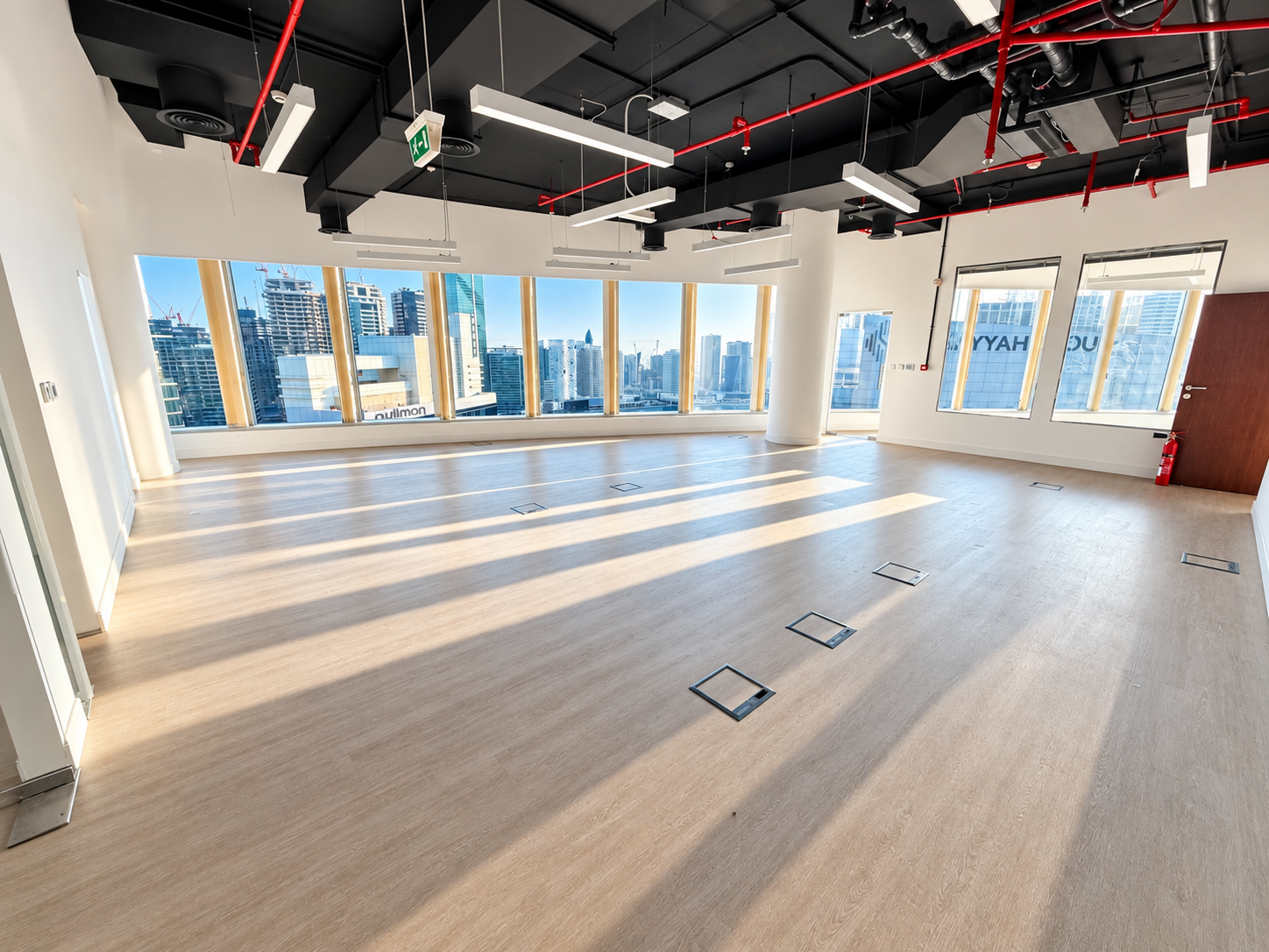 High Floor | Canal View | Fitted | 12 Parking
