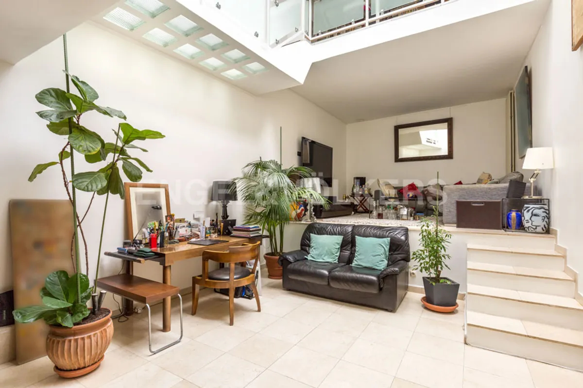 Außergewöhnliches Triplex – Porte Saint-Martin, Paris 10e