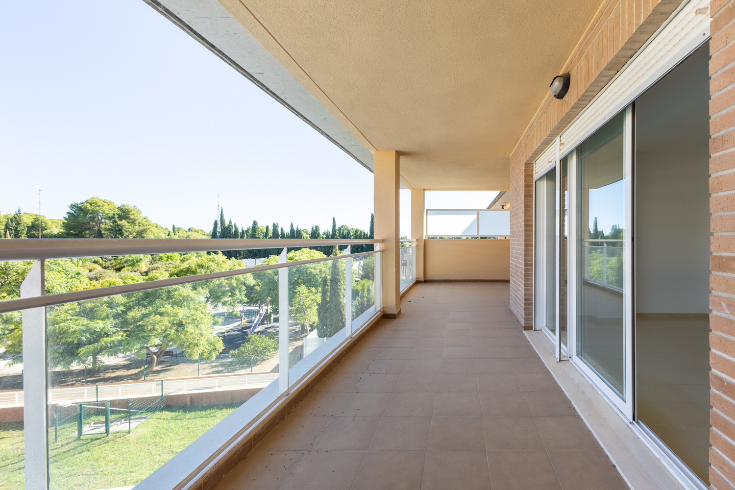 Penthouse in Campolivar with spacious interiors and excellent views