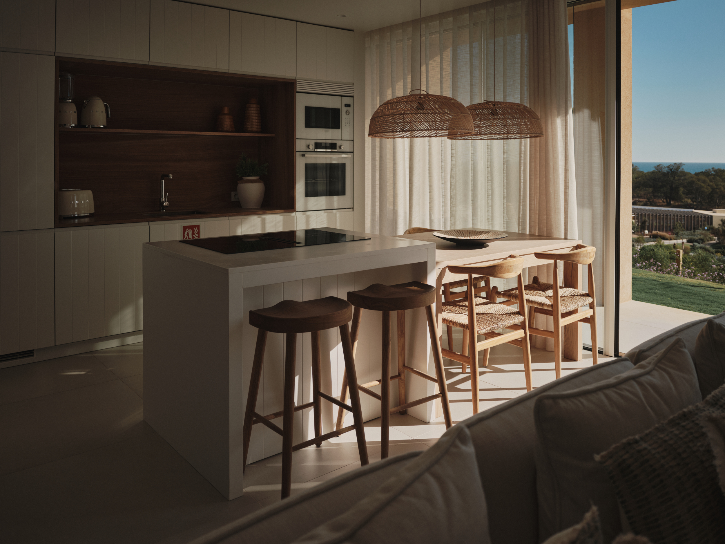 BEACH RESORT - Ground Floor
