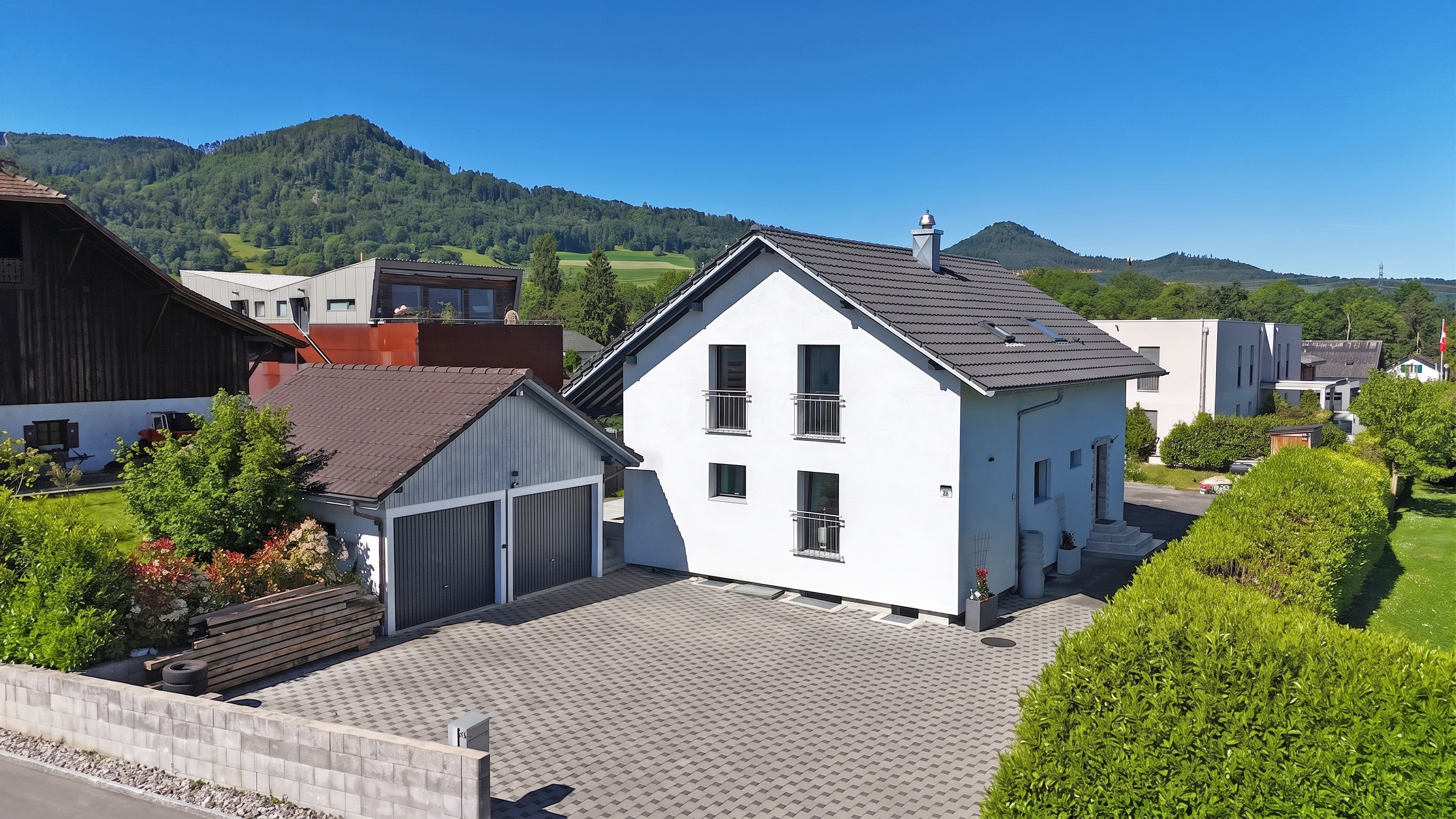 Charming detached family home with separate apartment