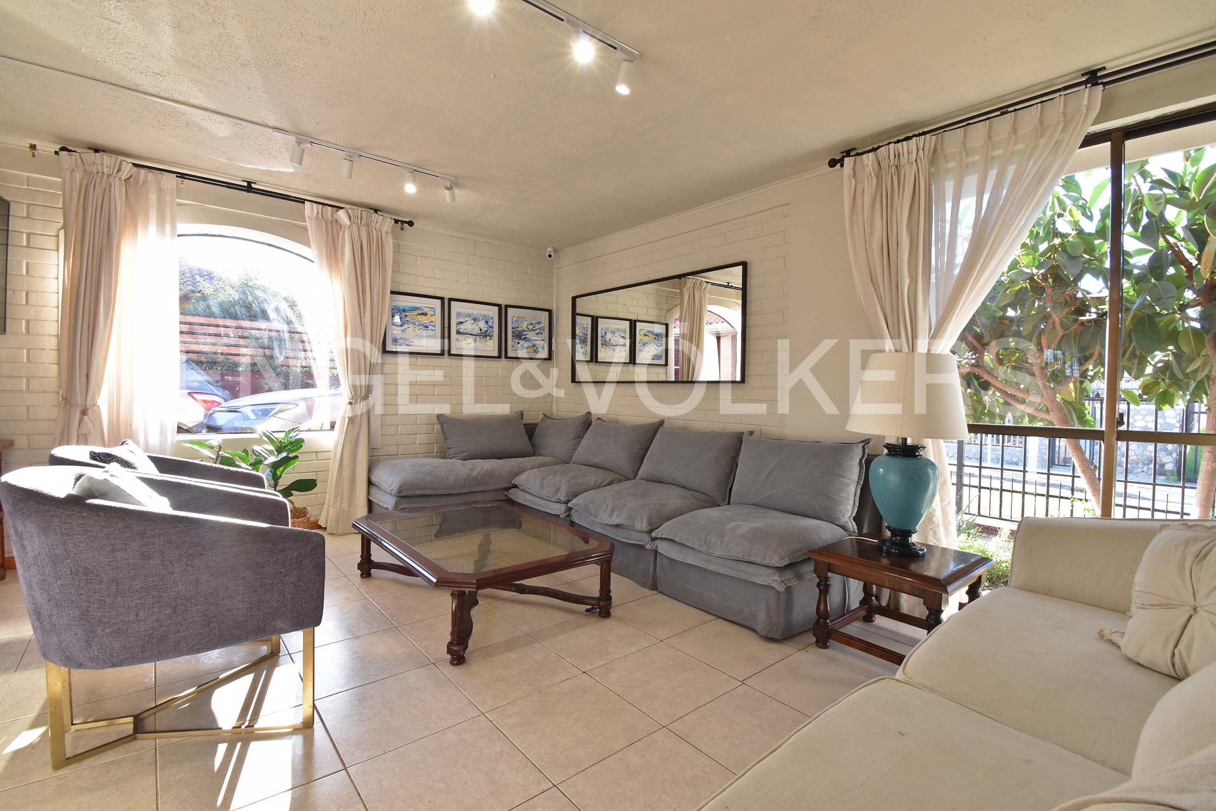 Venta de casa en Jardines de Peñuelas