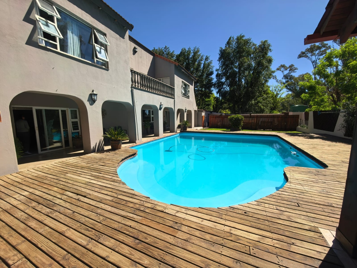 Luxury living Guesthouse in Douglas