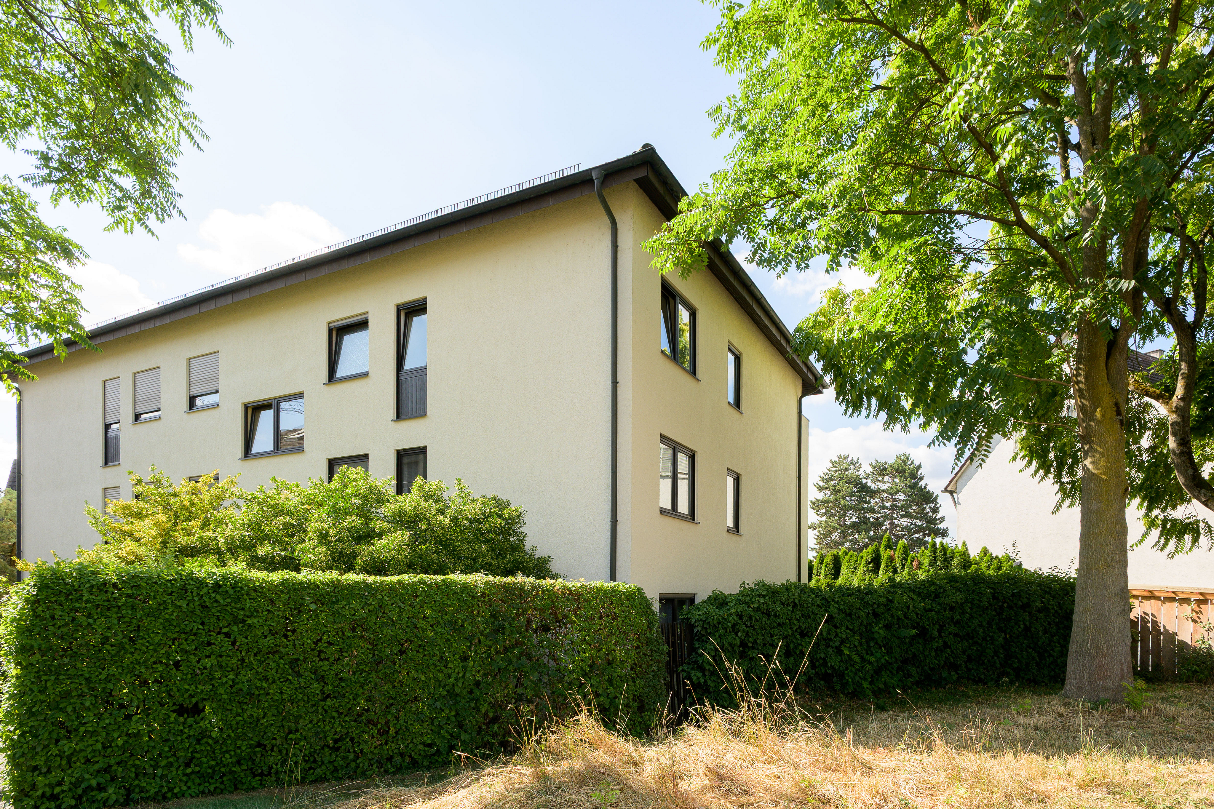 Energieklasse "B", Galeriewohnung mit Galerie und Stellplatz