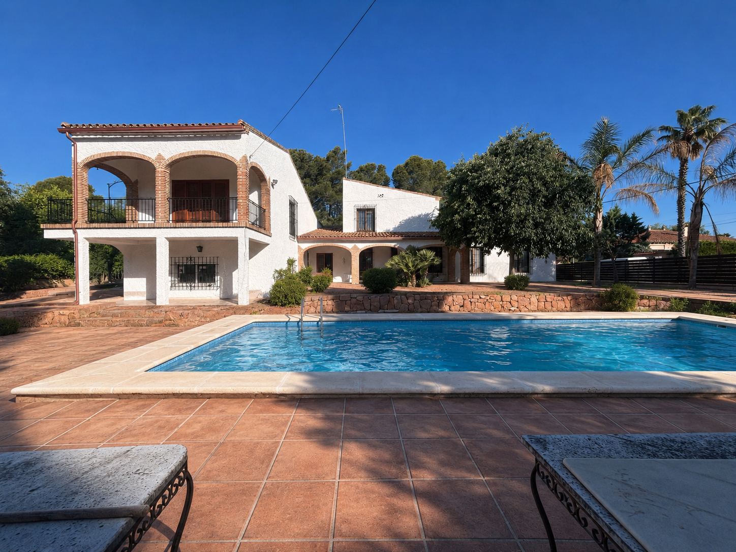 Charming farmhouse in La Cañada