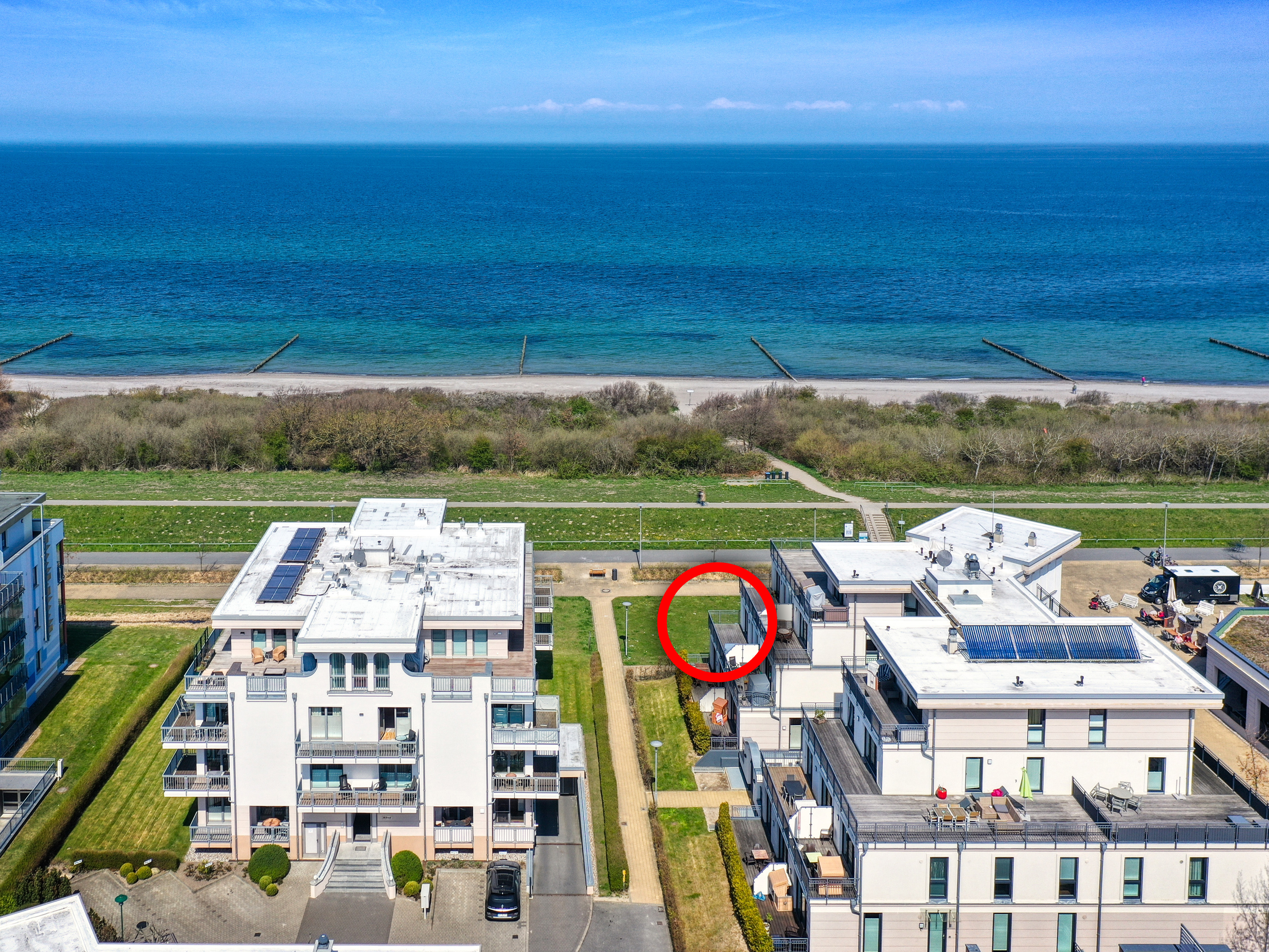 Aufwachen mit Meeresrauschen – Traumhafte 2-Raum-Ferienwohnung mit Ostseeblick