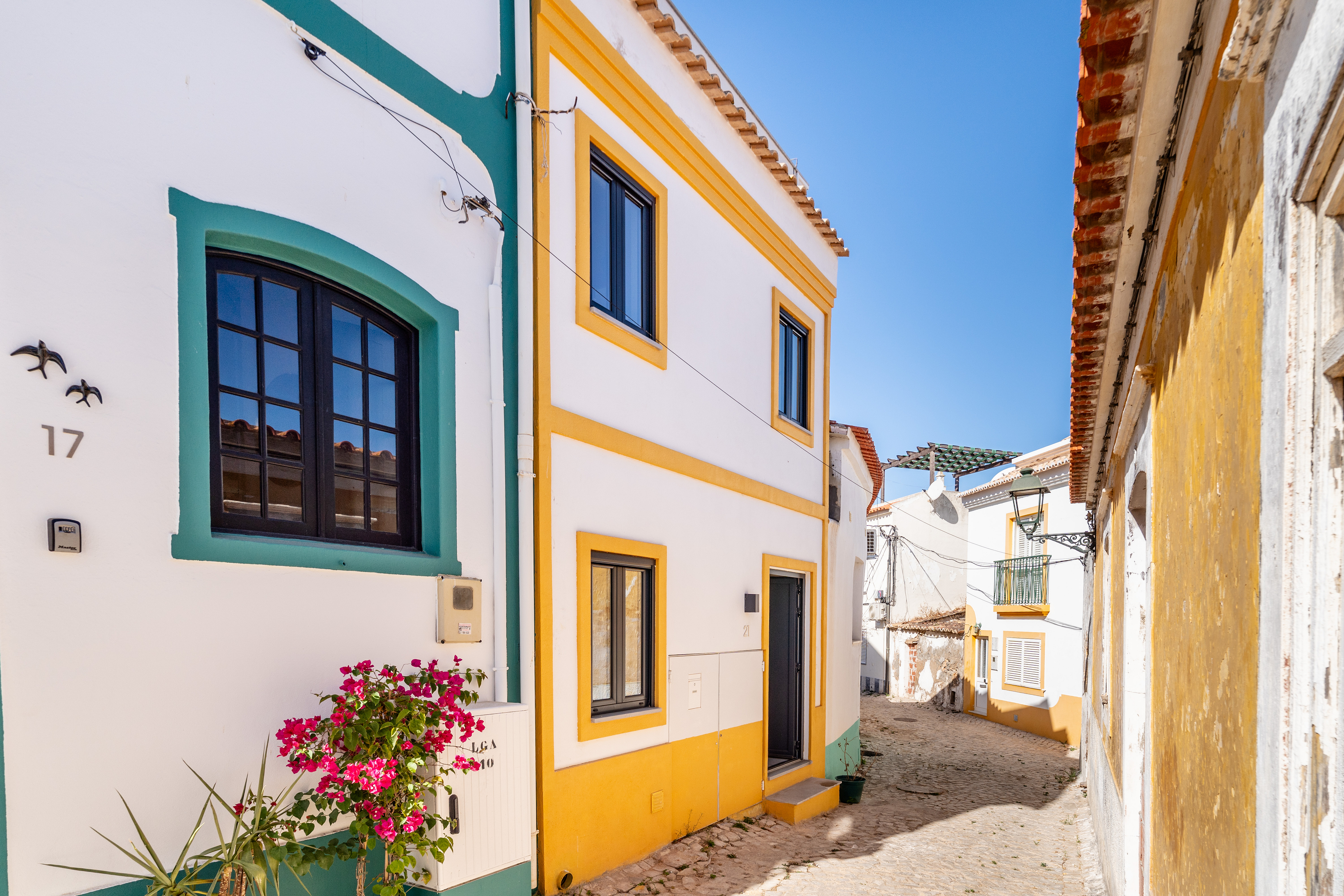 Exceptional Designer Townhouse with Arade River Views in the Historic Heart of Ferragudo