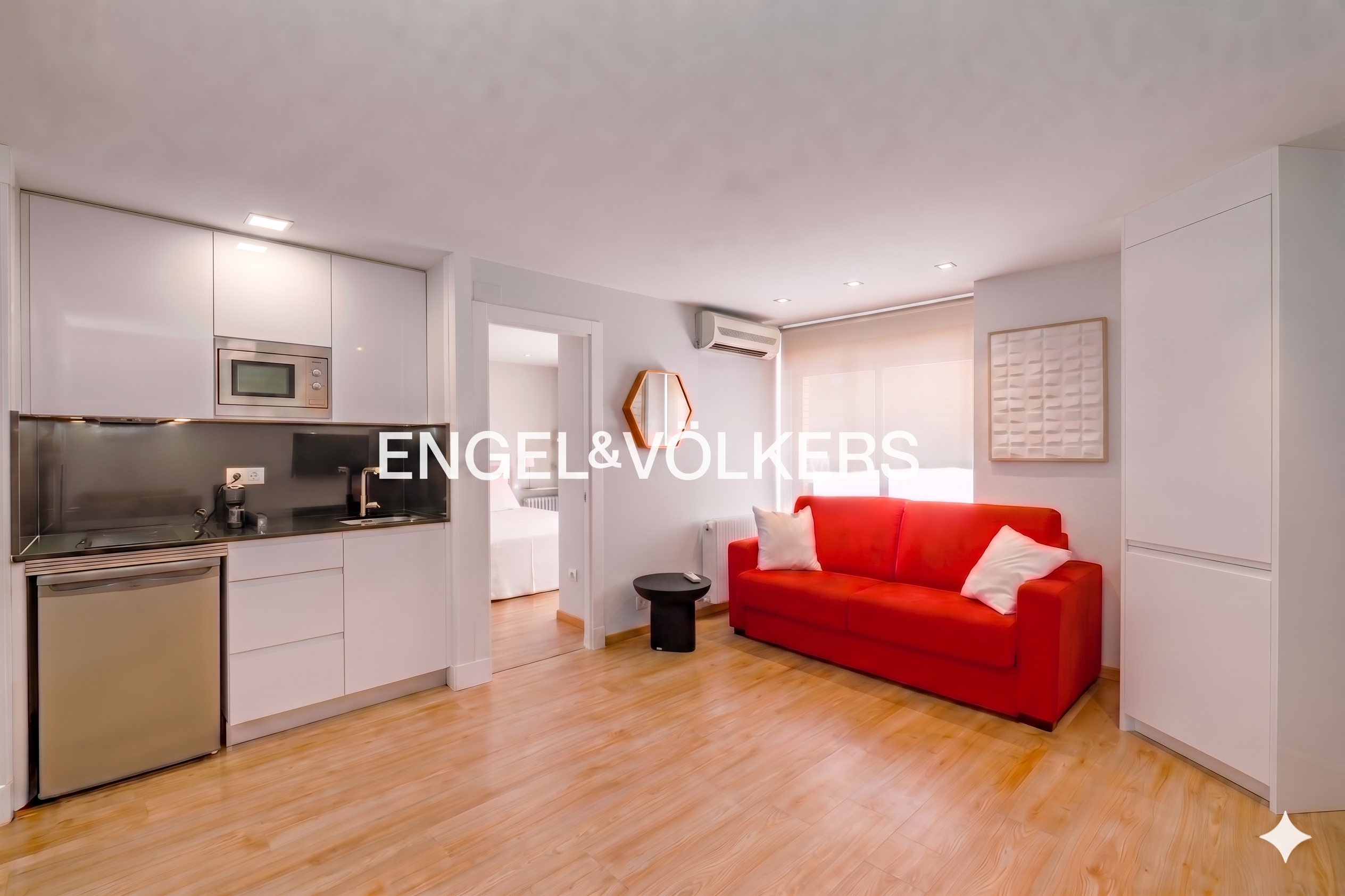 Furnished and renovated apartment in General Pardiñas