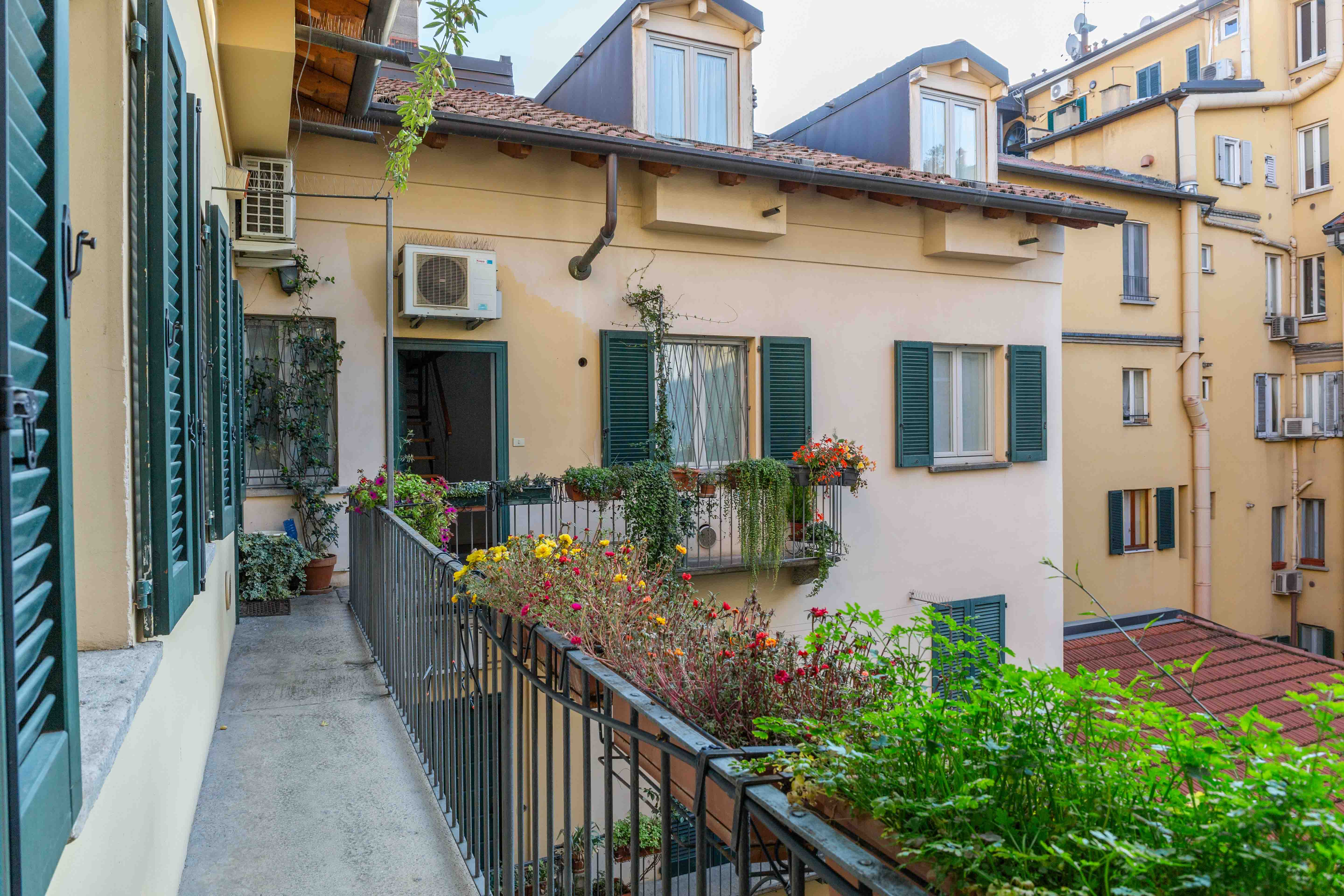 Cozy apartment on two levels in piazza Tricolore