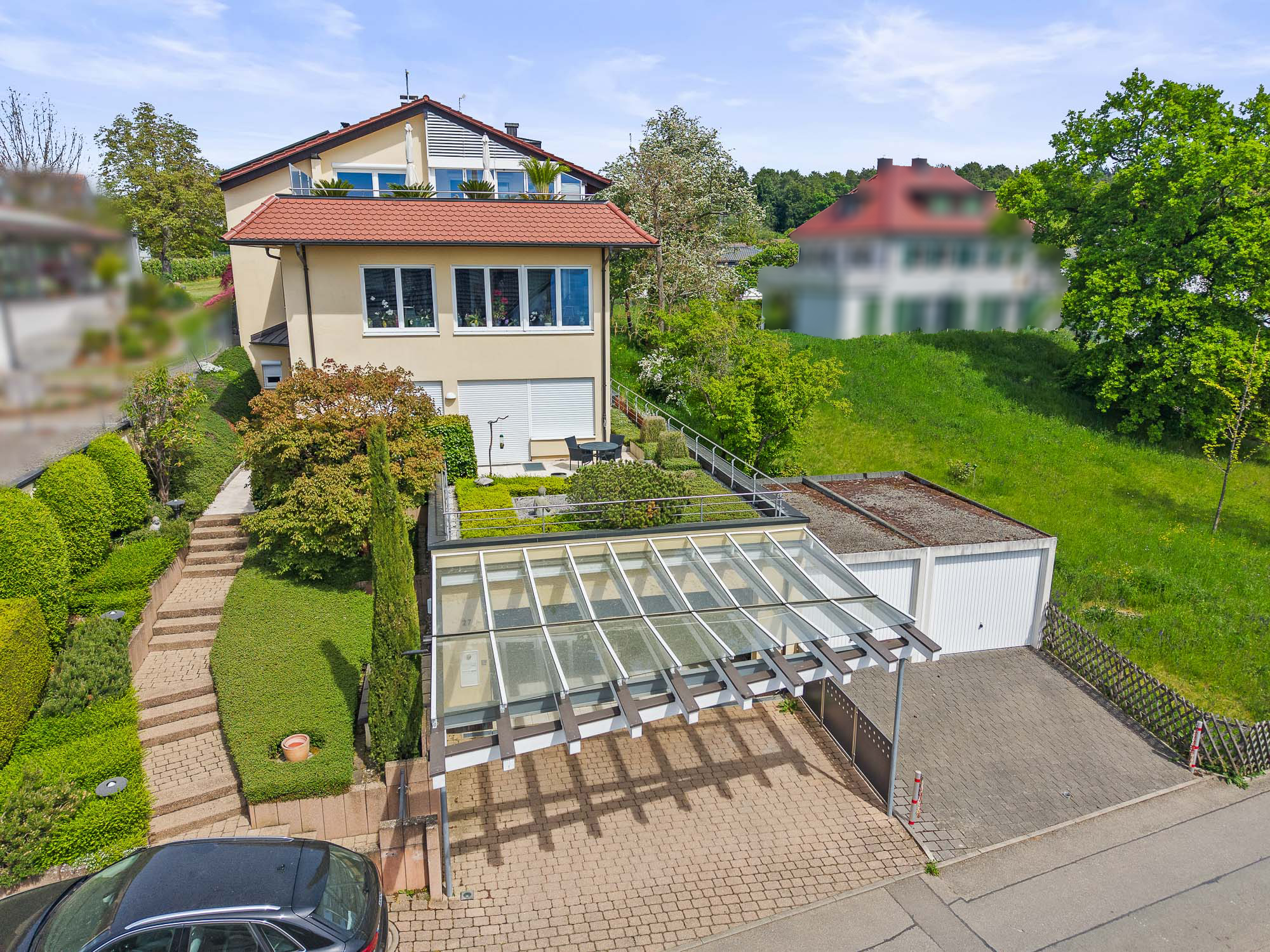 Repräsentatives Wohnen mit traumhafter Dachterrasse und unverbaubarer Seesicht