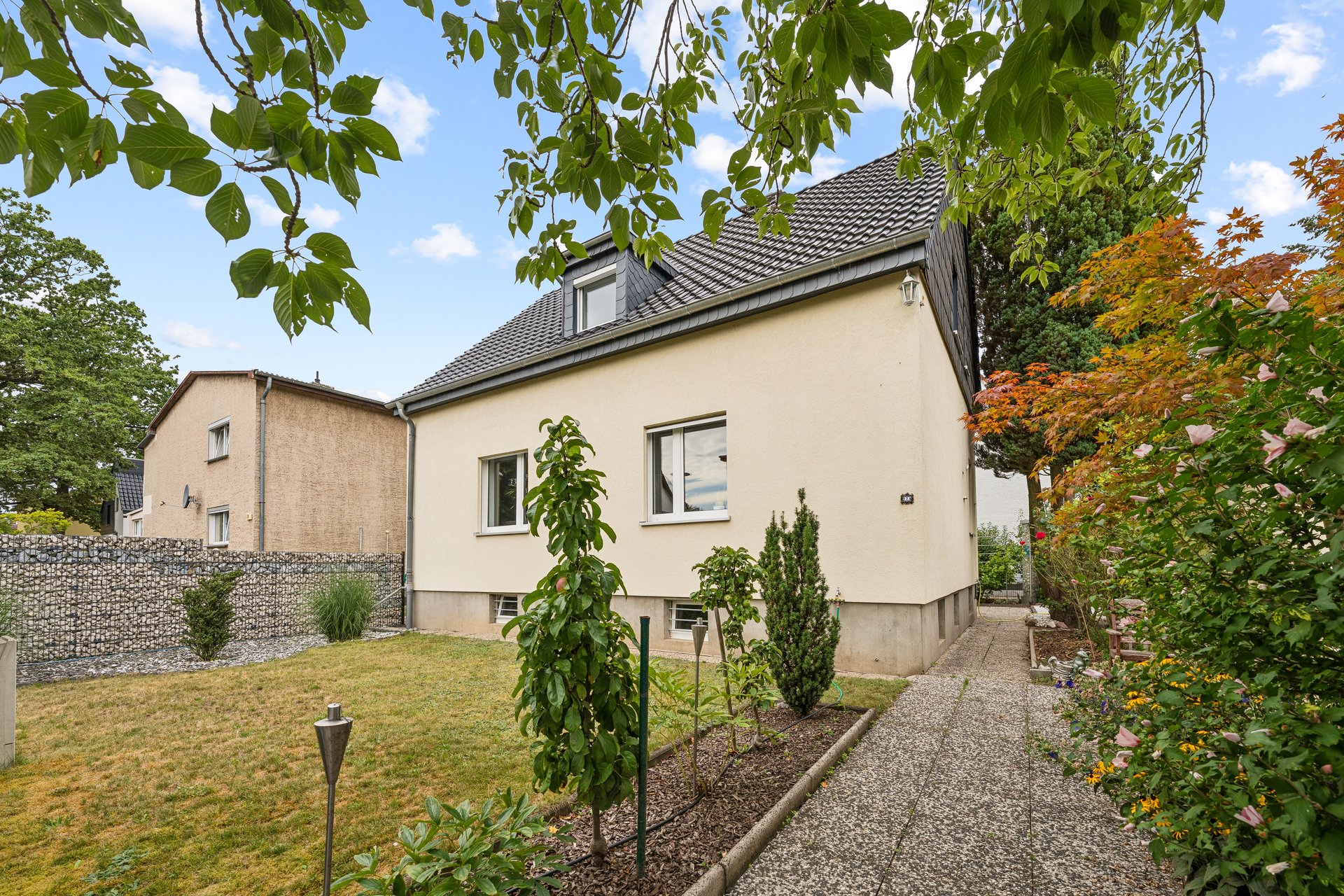 Charmantes Einfamilienhaus - 2 Zimmer mit Potential für 4