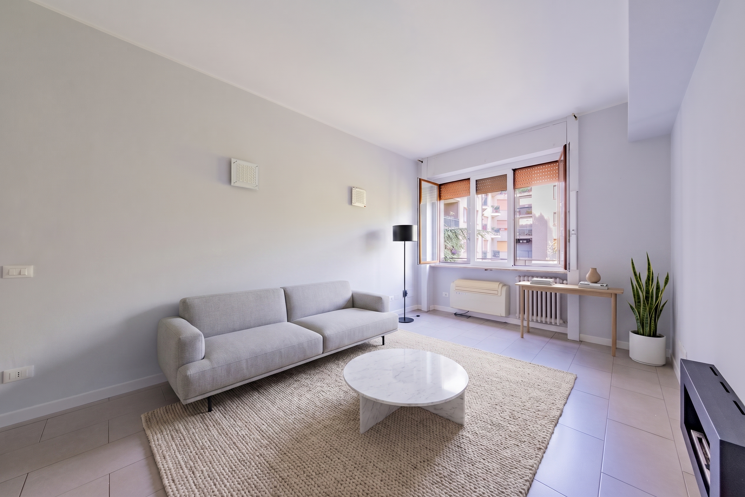 Bright renovated apartment with views of greenery on Via Anfossi