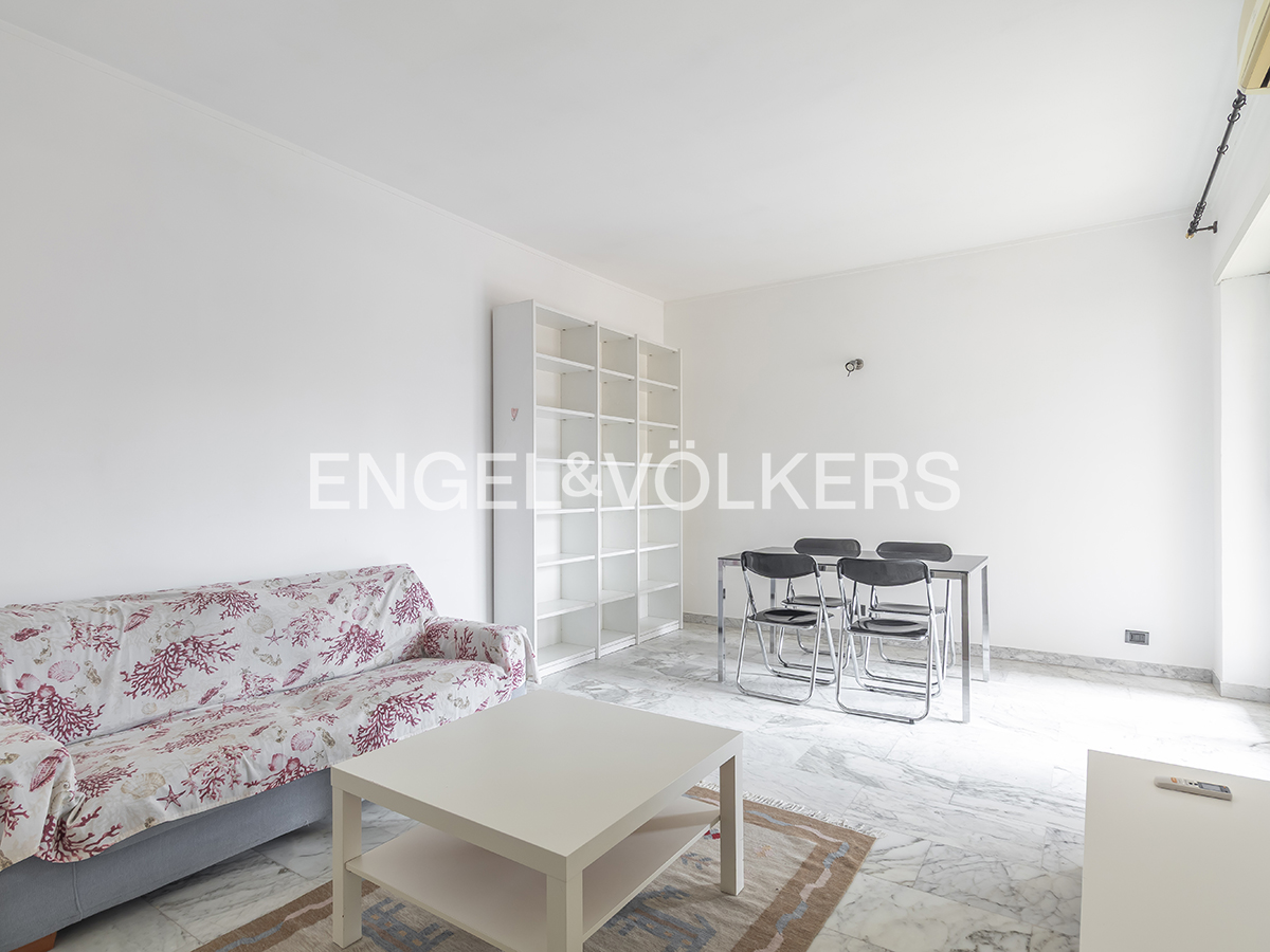 Spacious 83 sqm one-bedroom apartment, 50 meters from Jonio metro station, with garage.