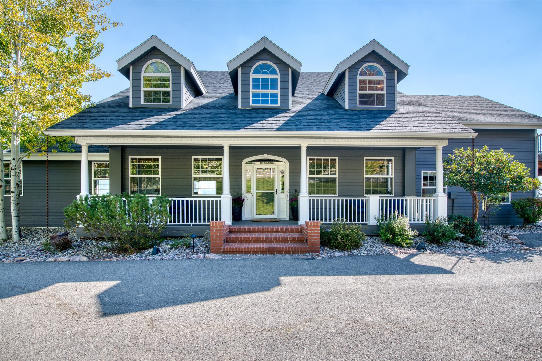 Tranquil Living In A Lavish Home Built To Entertain