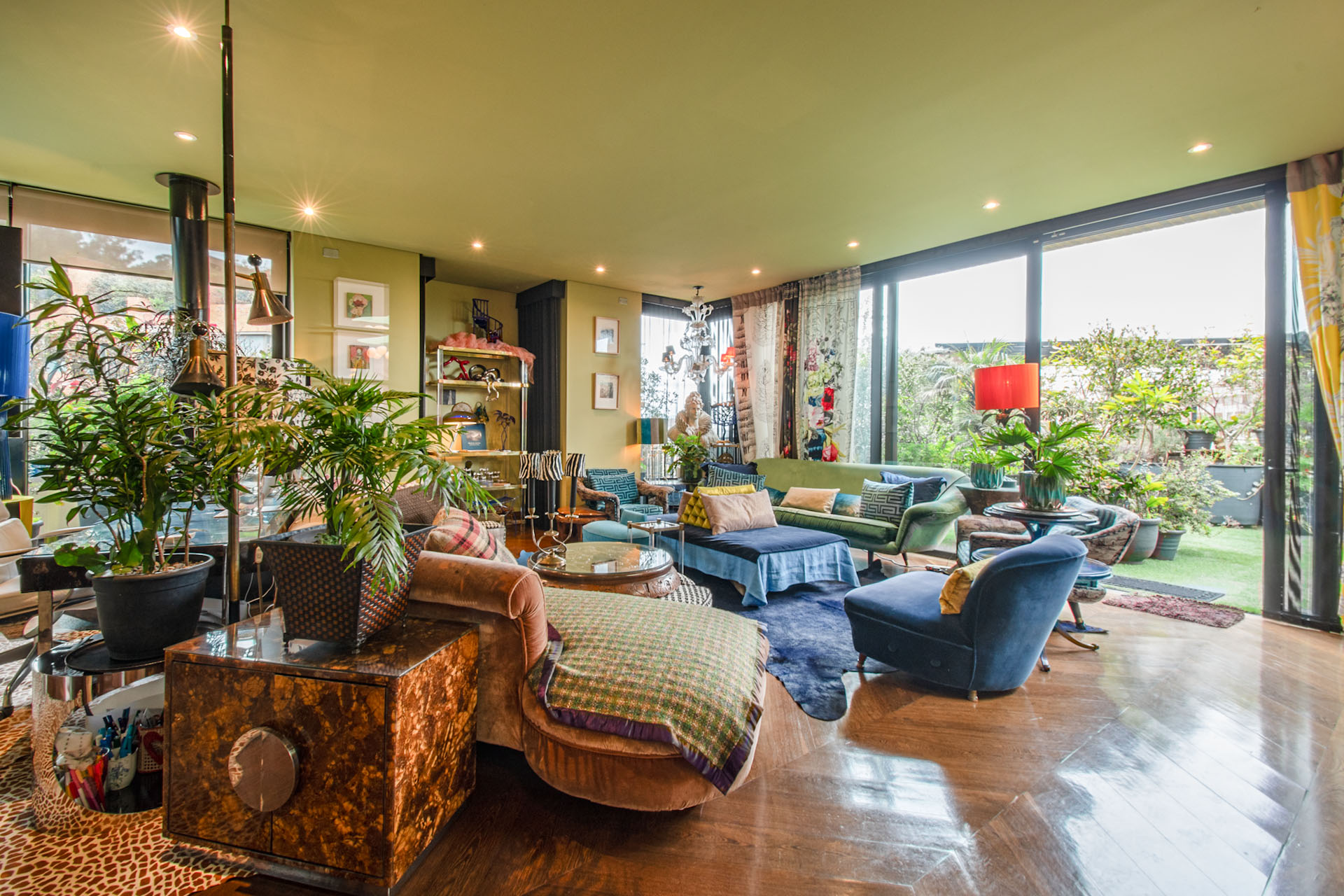 Exclusivo penthouse dúplex con terraza para venta en Rosales