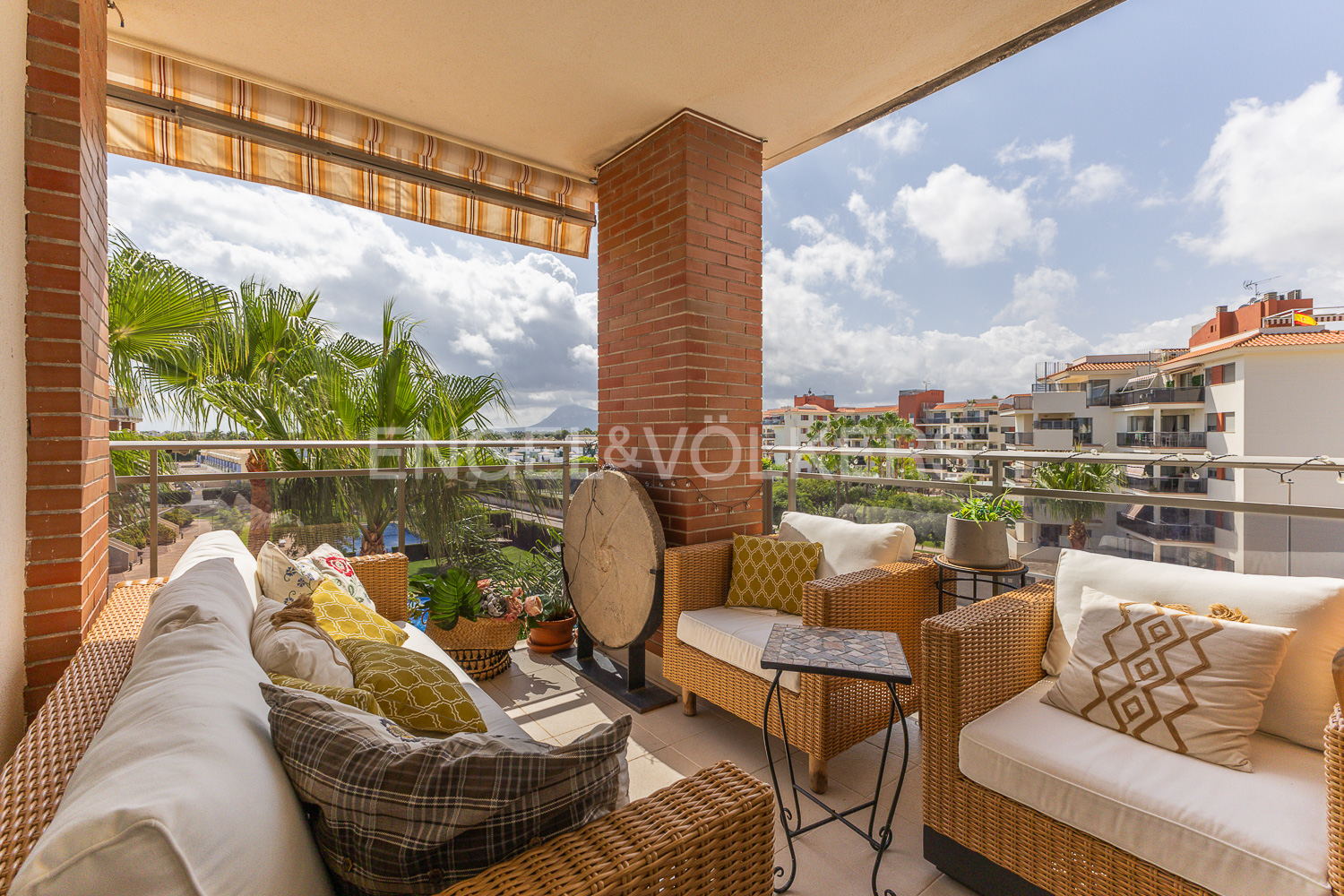 Magnificent apartment in El Verger Residential Complex - Denia